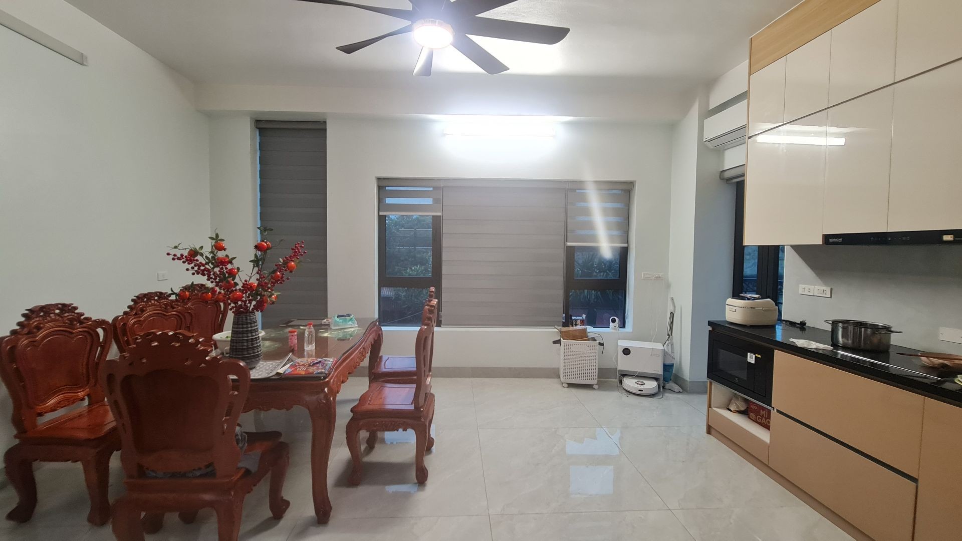 Bán nhà riêng 5 tầng có thang máy tại xã Đa Tốn, lô góc ô tô tránh