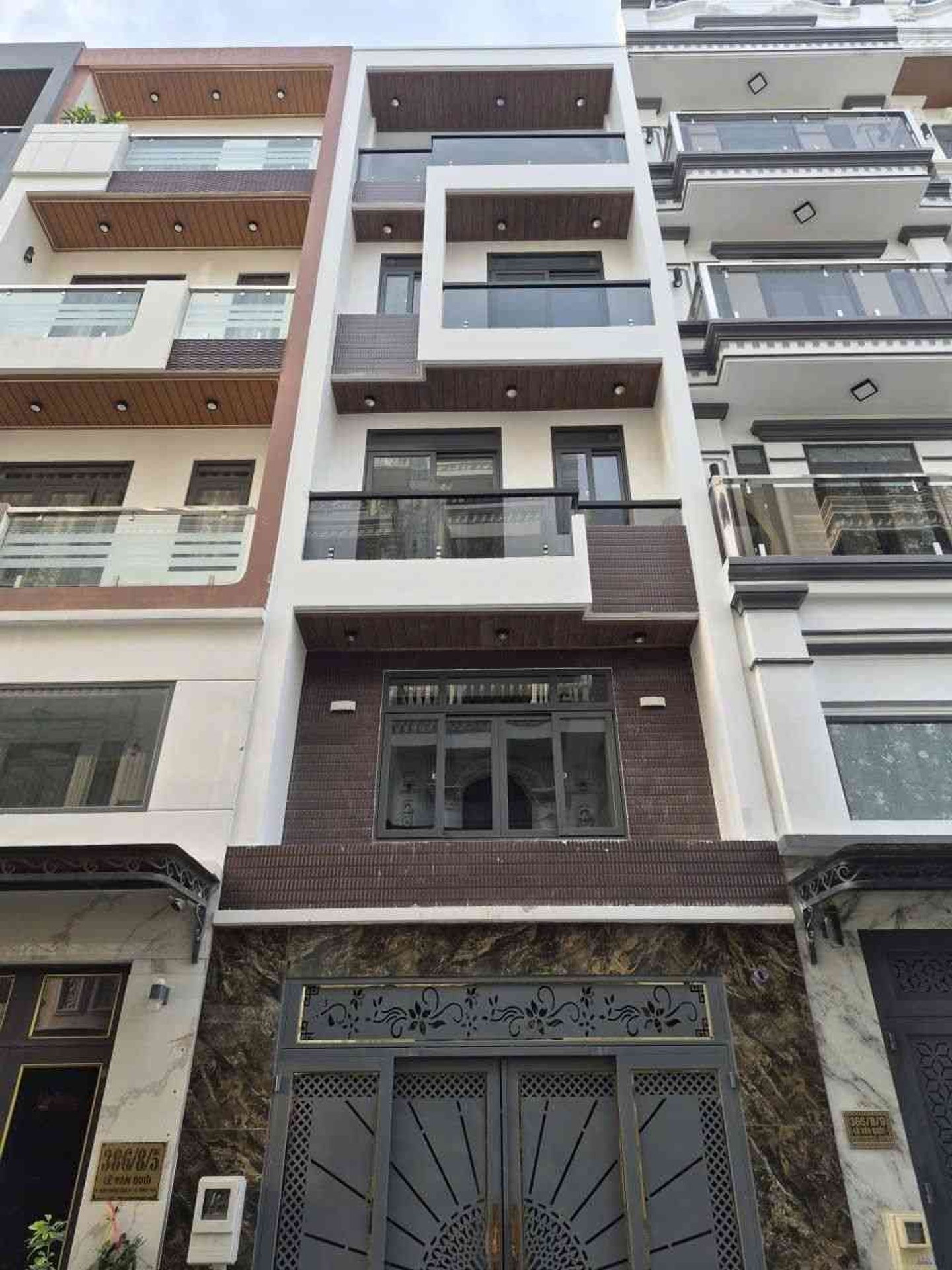 BÁN NHÀ BÌNH TÂN - 5 TẦNG THANG MÁY - GIÁ TỐT CÒN TL