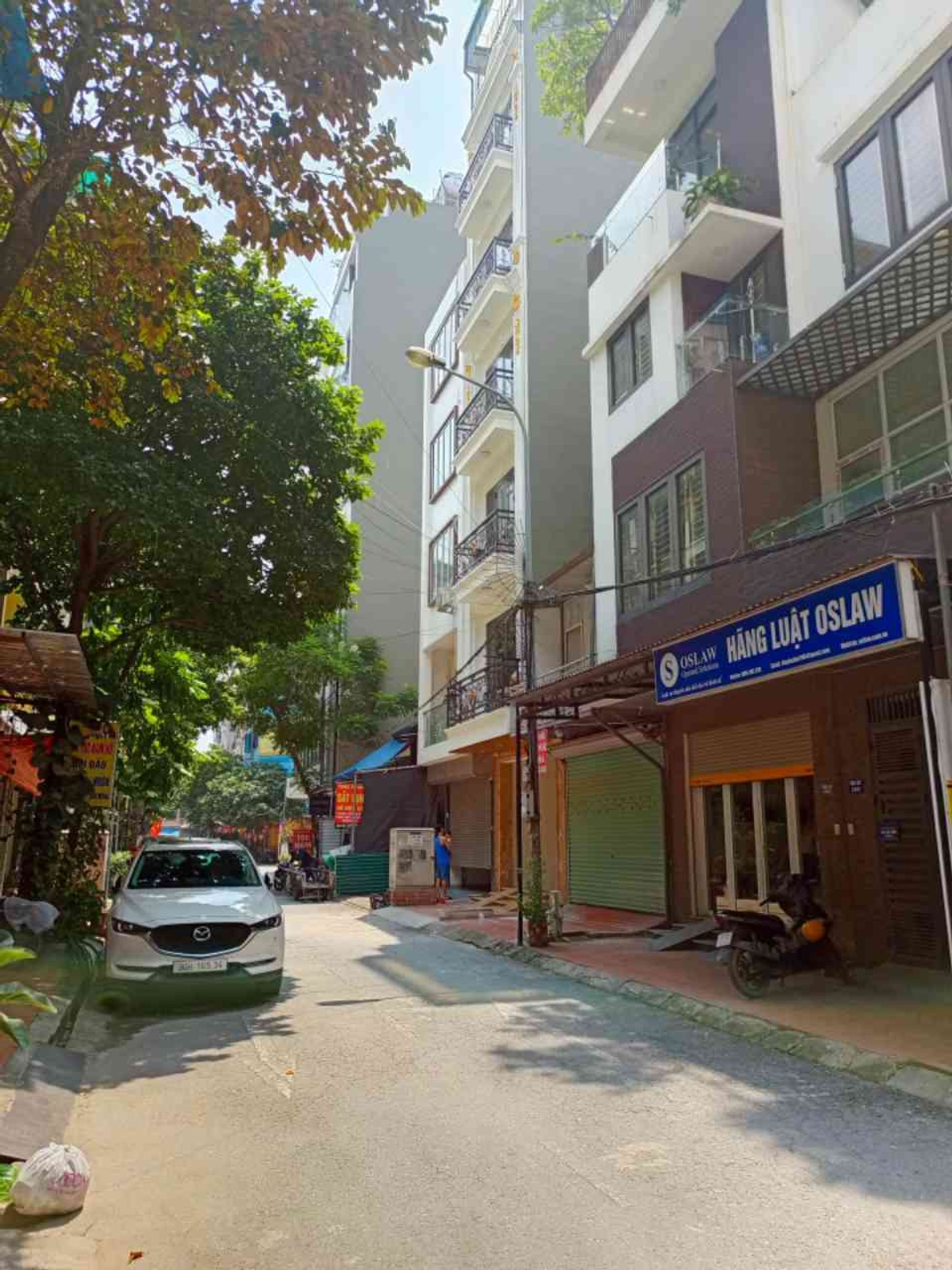 Bán biệt thự liền kề 4 tầng Phân lô Hà Đông Vỉa hè rộng ô tô tránh