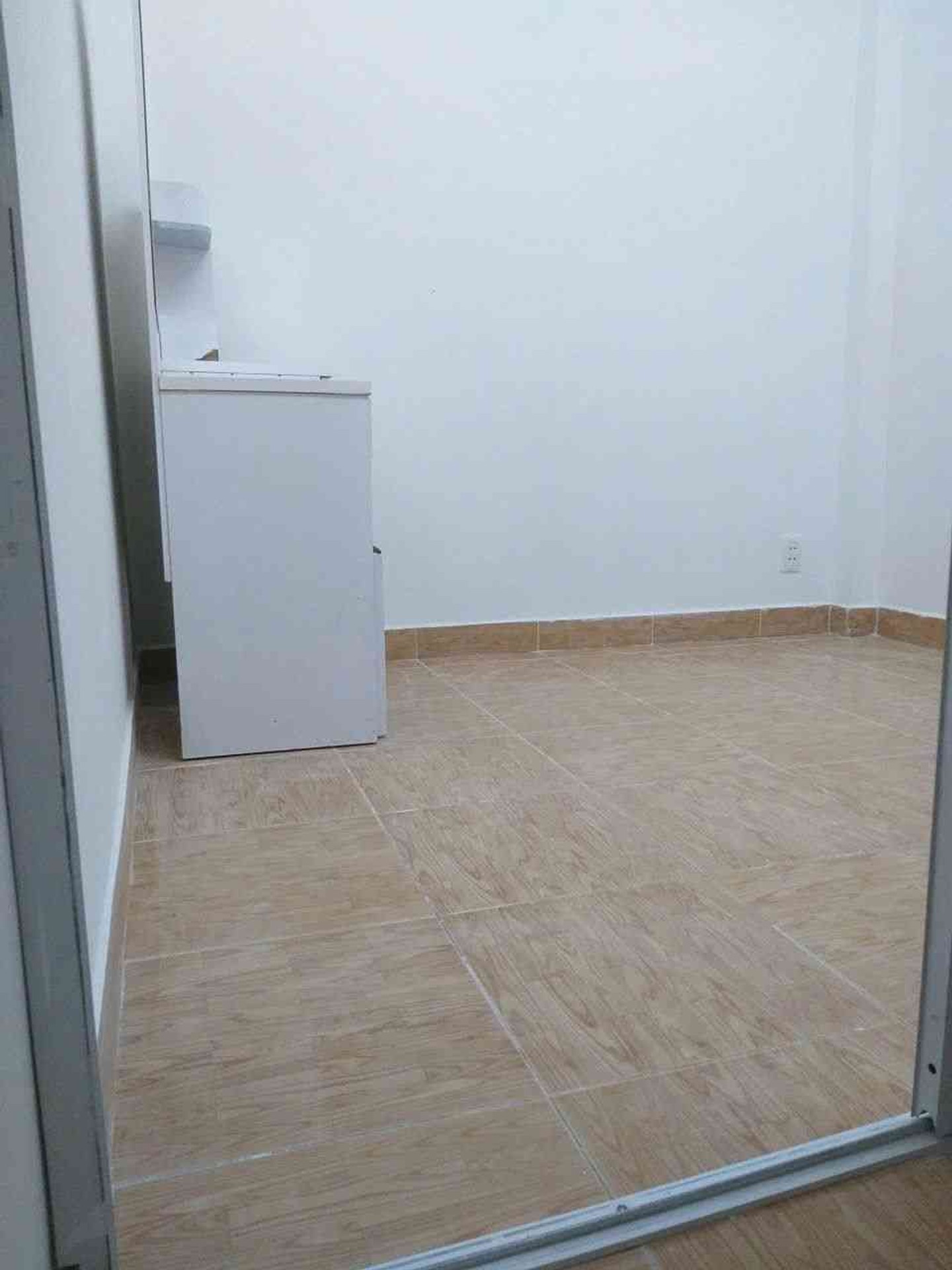 Nhà 2 tầng giá 2.5 tỷ , Quận 7, diện tích 24m² - 0934 194 634 Em Quý
