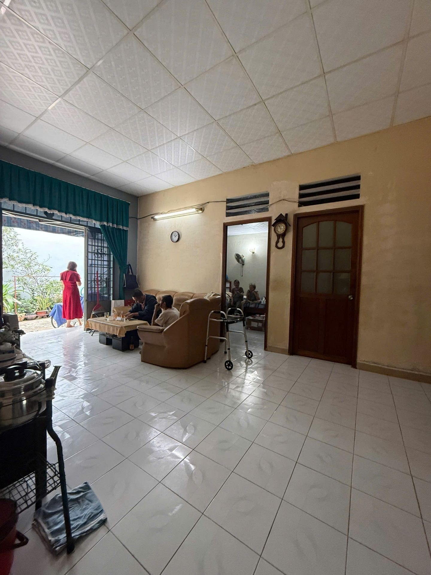 Bán nhà riêng 2 tầng 162m2 gần Phú Nhuận giá 17.5 tỷ