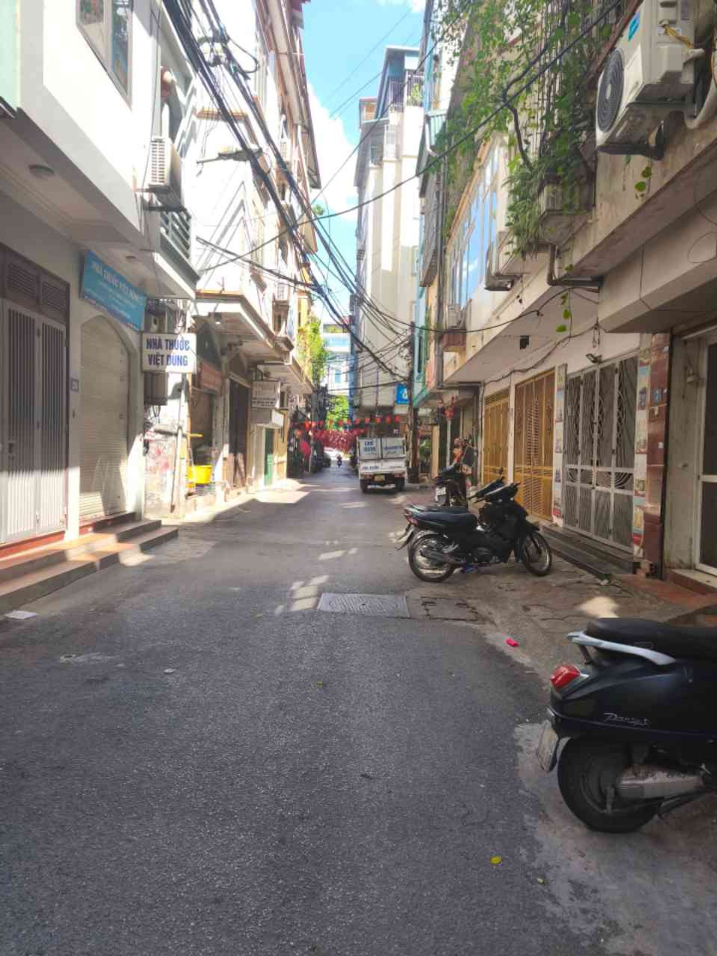 THÁI HÀ - MẶT NGÕ TO NHƯ PHỐ - KINH DOANH SẦM UẤT - KHU VỰC TRUNG TÂM - LÔ GÓC SIÊU THOÁNG.