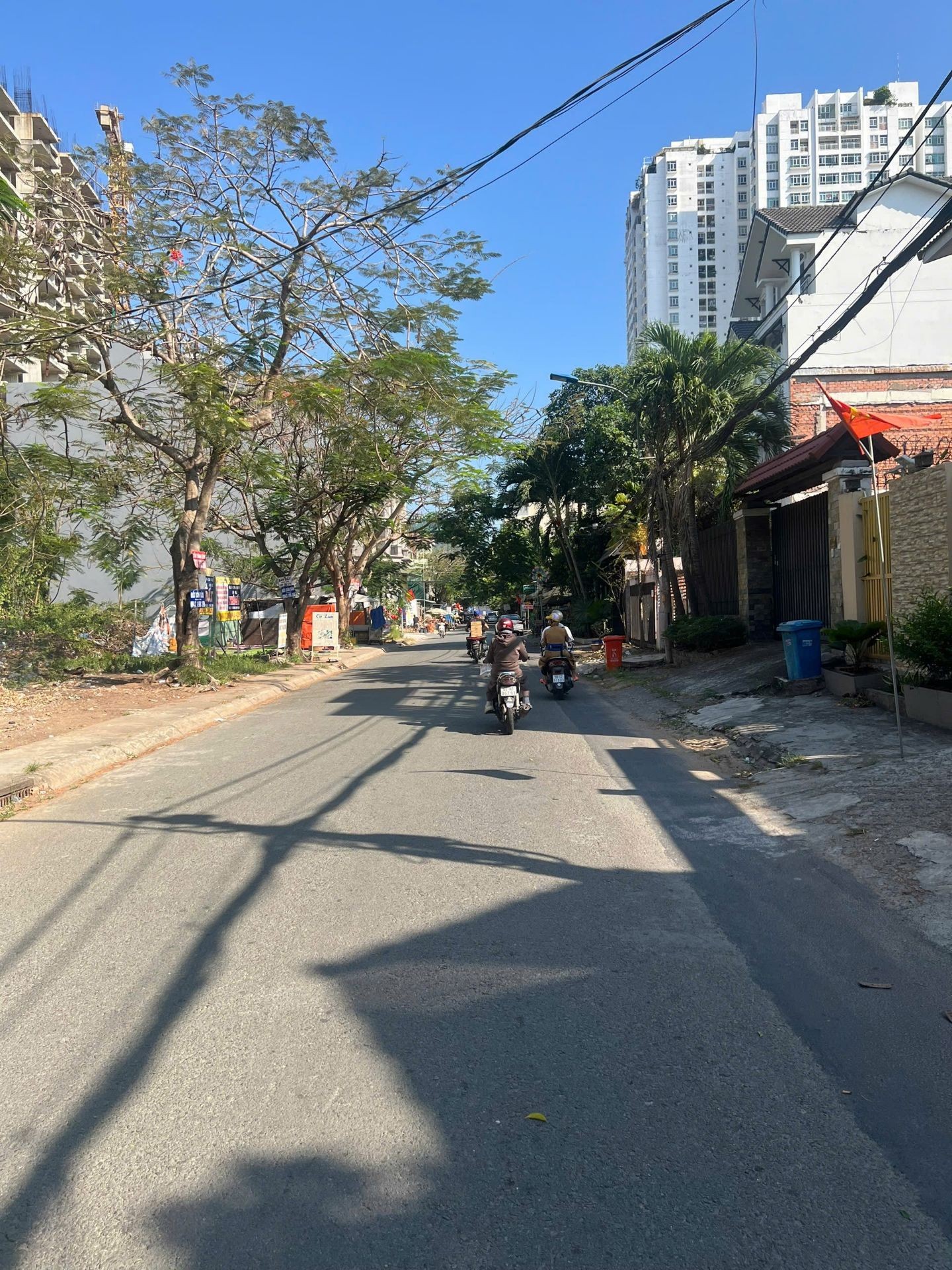 Bán biệt thự vườn 2 tầng tại Phước Kiển, Nhà Bè, mặt tiền 20m