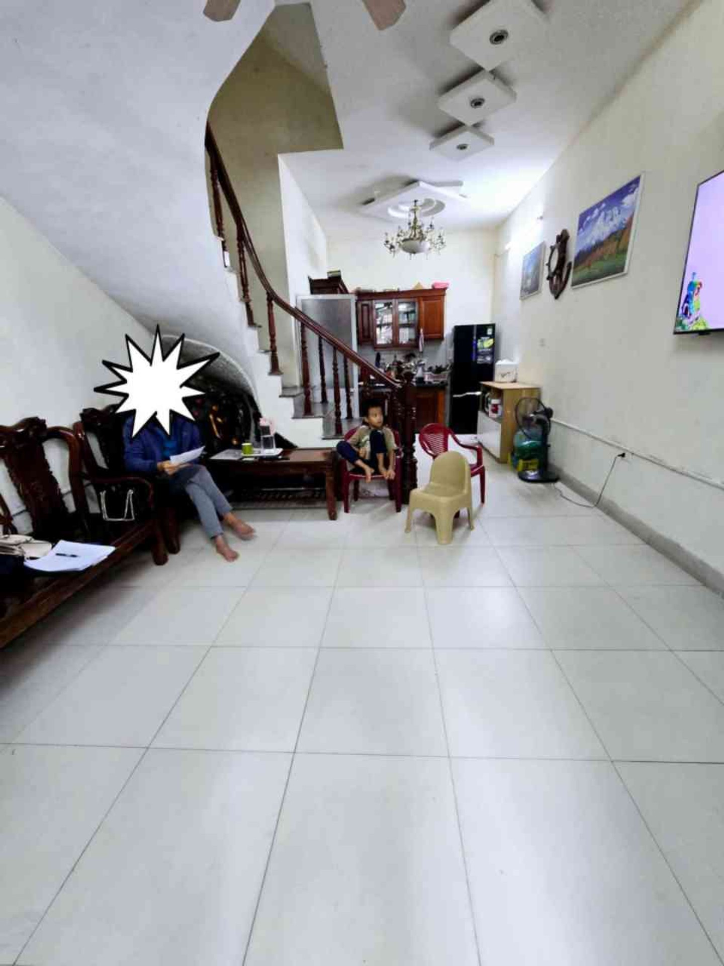 Bán nhà lô góc 4 tầng mặt ngõ rộng ở quận Vĩnh Hưng, thiết kế tiện nghi