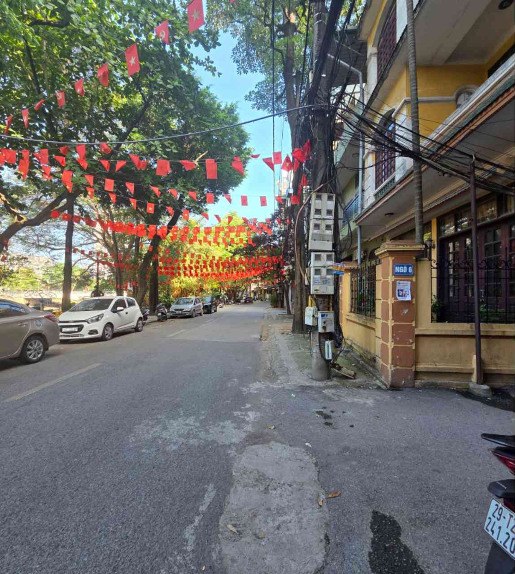 TRUNG TÂM HÀ ĐÔNG - HƠN 1TỶ HỘ KHẨU HÀ NỘI-NGAY VƯỜN HOA NGUYỄN TRÃI-TIỆN ÍCH VÔ CÙNG