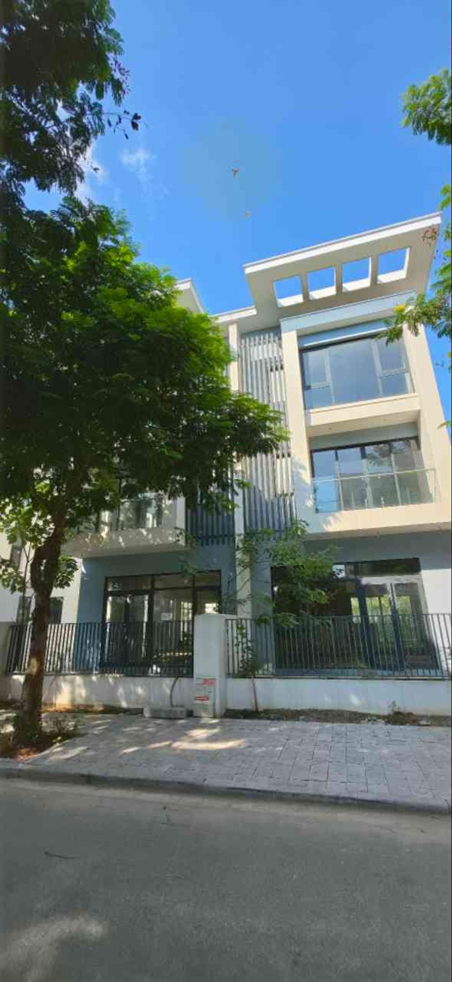 Biệt thự song lập đẳng cấp giữa lòng Dương Nội