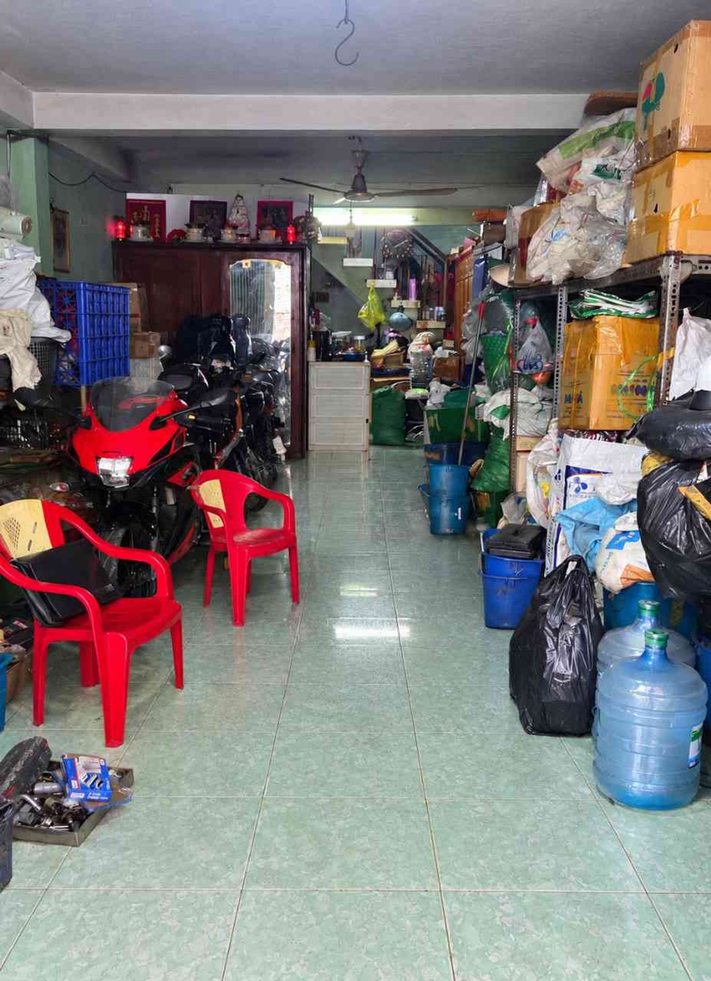 Nhà đẹp 2 tầng, hẻm rộng ngay chợ Tân Hòa Đông, Quận 6