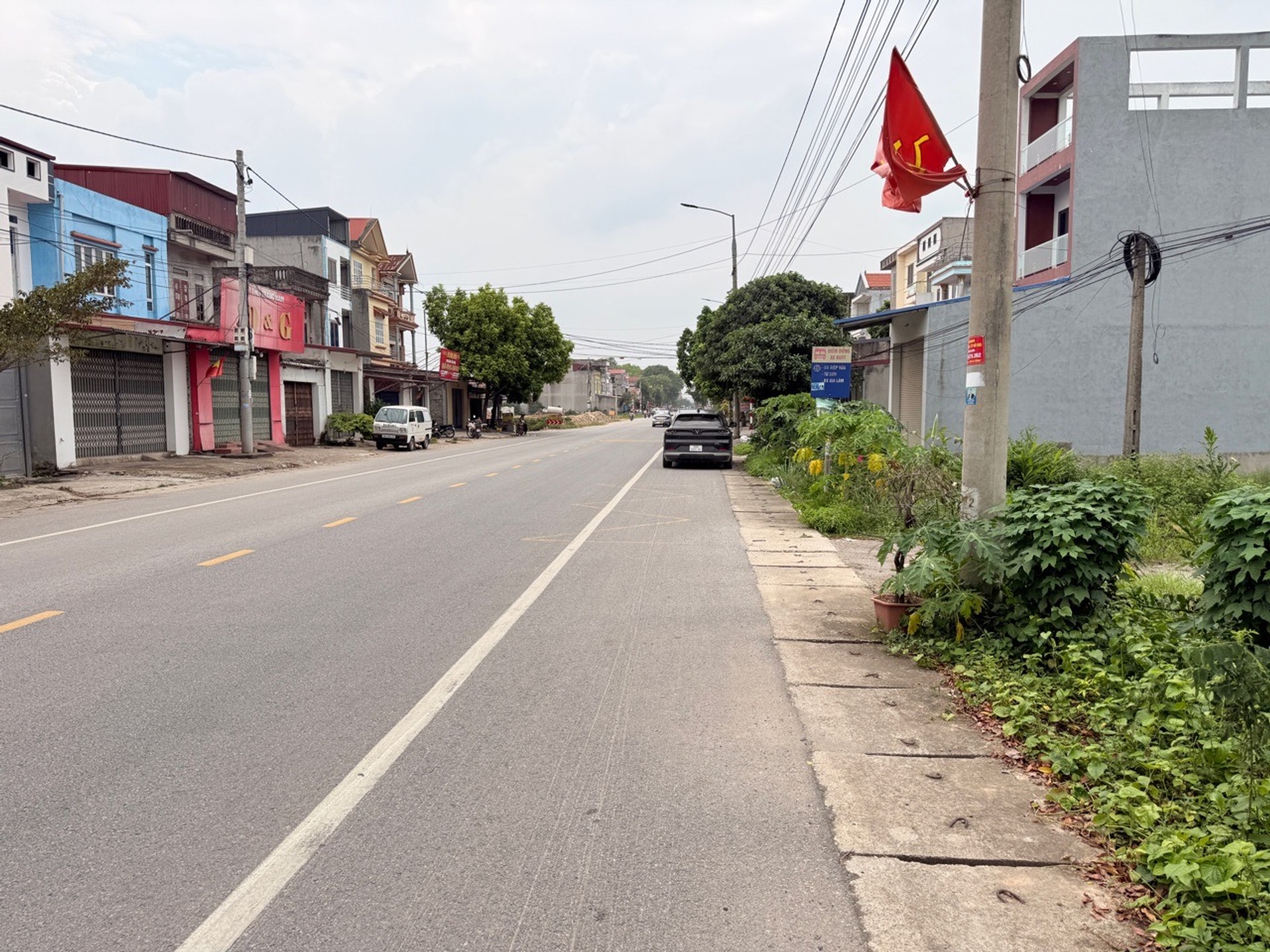 Bán đất mặt tiền rộng 6,95m tại khu vực kinh doanh sầm uất, pháp lý rõ ràng
