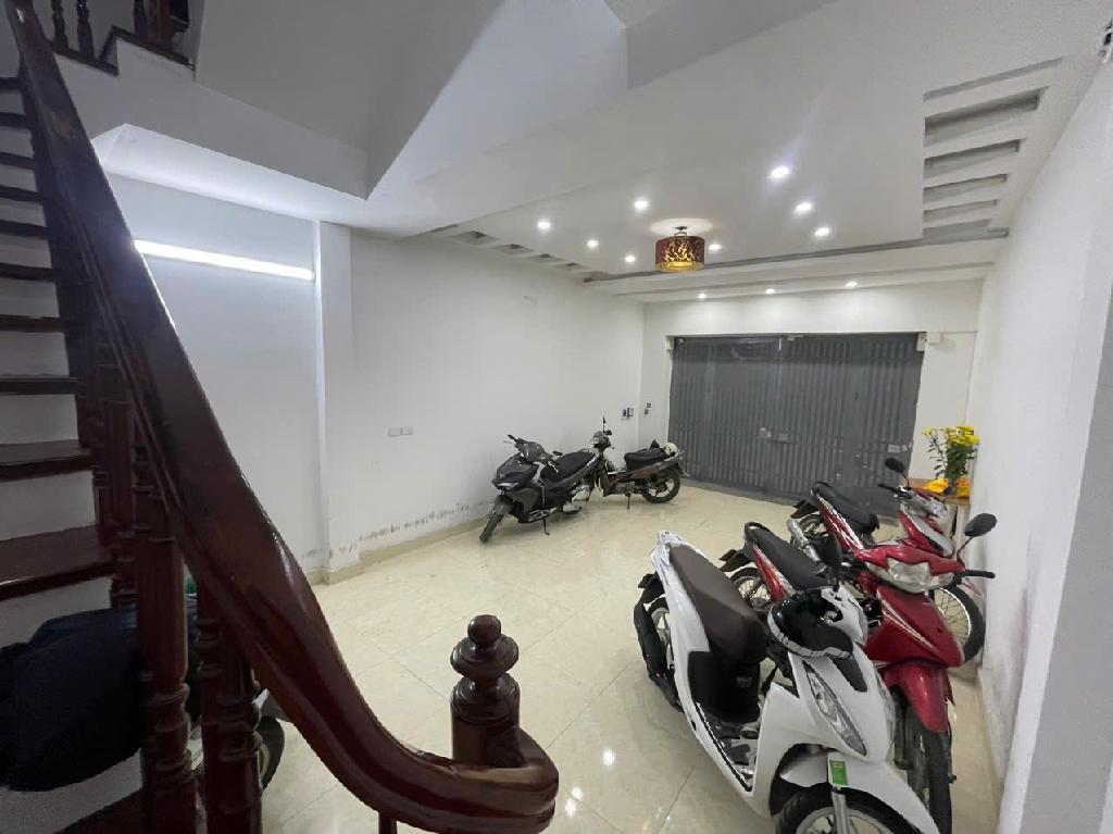 Bán nhà 6 tầng Trần Đại Nghĩa cho thuê tại quận với diện tích 42m2