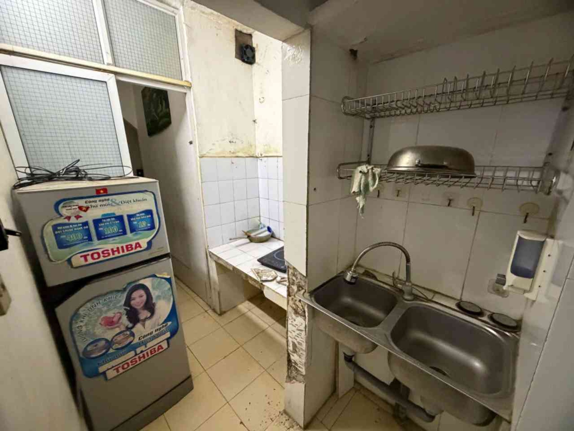 Bán căn hộ chung cư trung tâm Đống Đa, mặt phố Thái Thịnh, diện tích sử dụng gần 80m²
