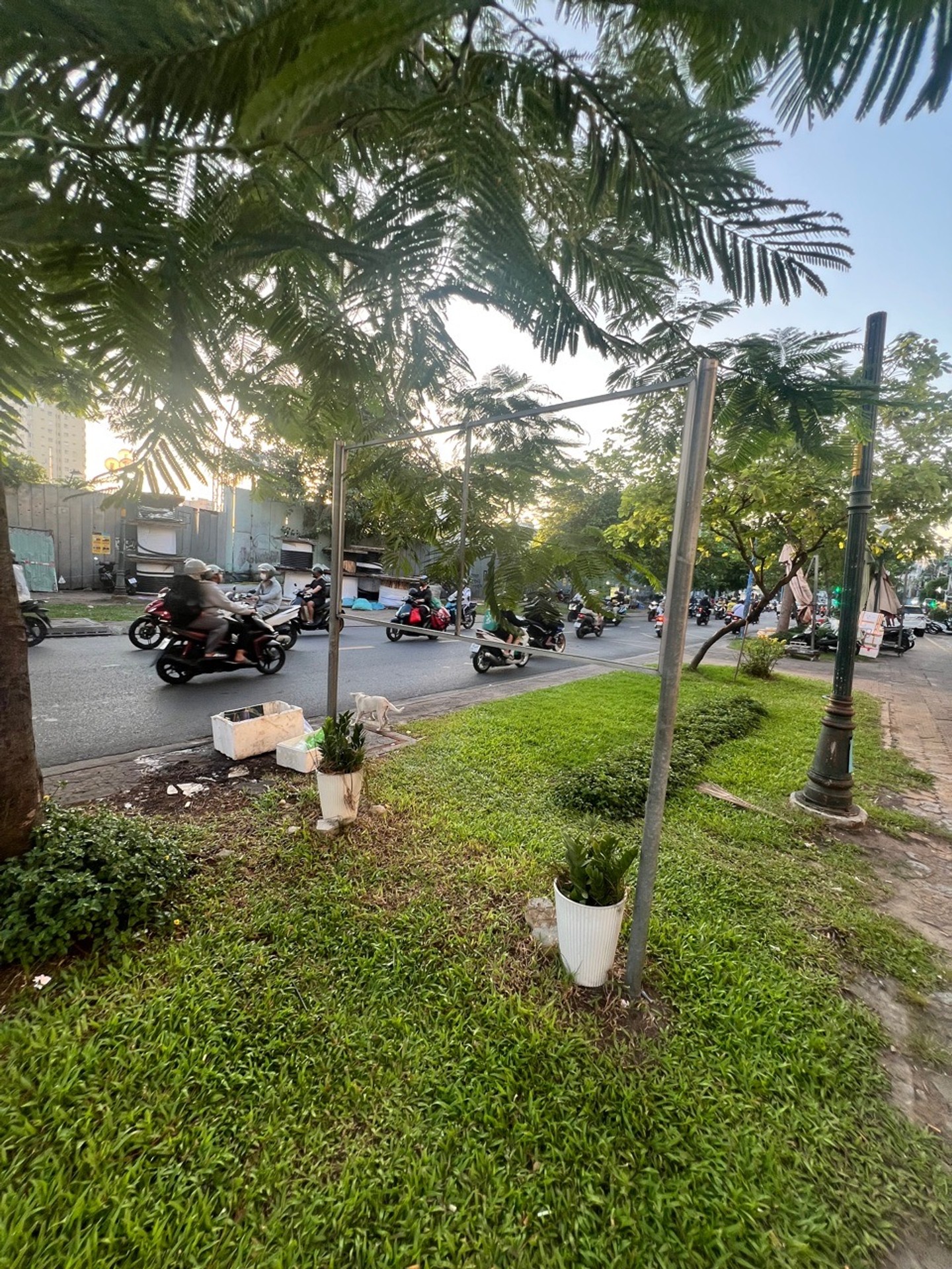 Bán nhà mặt phố rộng 180m2 tại Tân Bình giá thương lượng