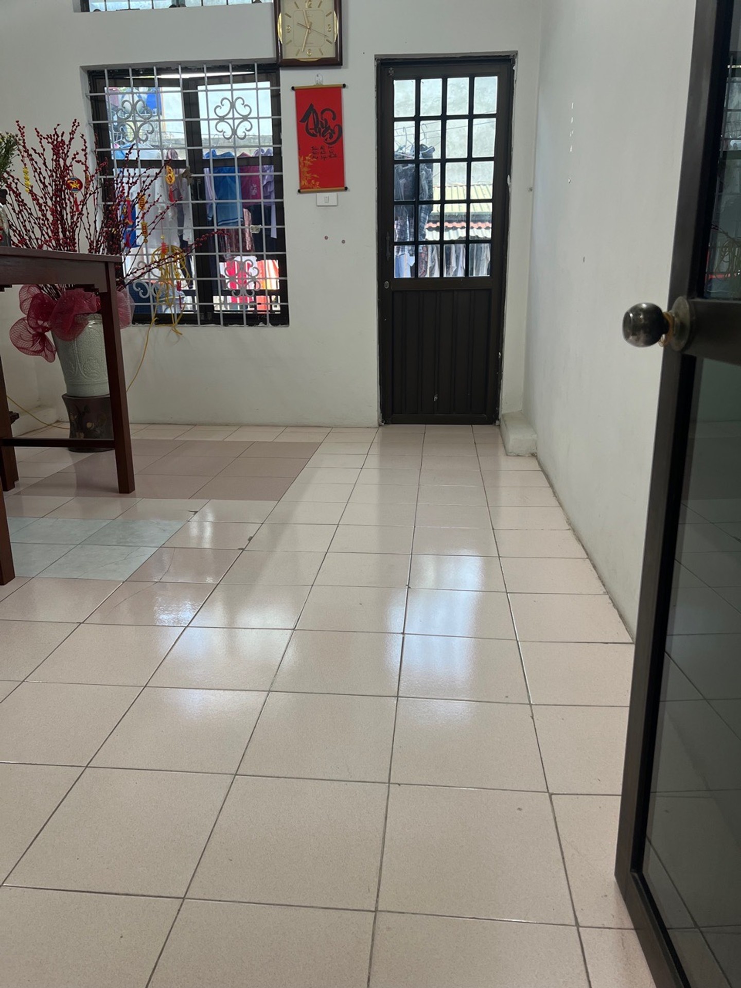 PHÂN LÔ - Ô TÔ TRÁNH 7 CHỖ VÀO NHÀ - TRUNG TÂM CẦU GIẤY - NGÕ 6M - KHU HIẾM NHÀ BÁN - DÂN TRÍ CAO