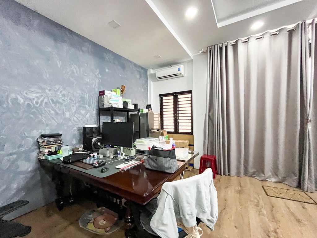 Bán nhà 2 tầng mặt tiền 5.5m tại Gò Vấp, diện tích 92.5m2