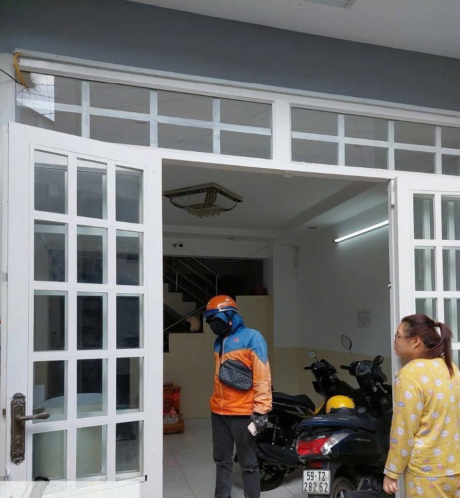Nhà 6 tầng 14 phòng cho thuê thu nhập ổn định tại Bình Lợi