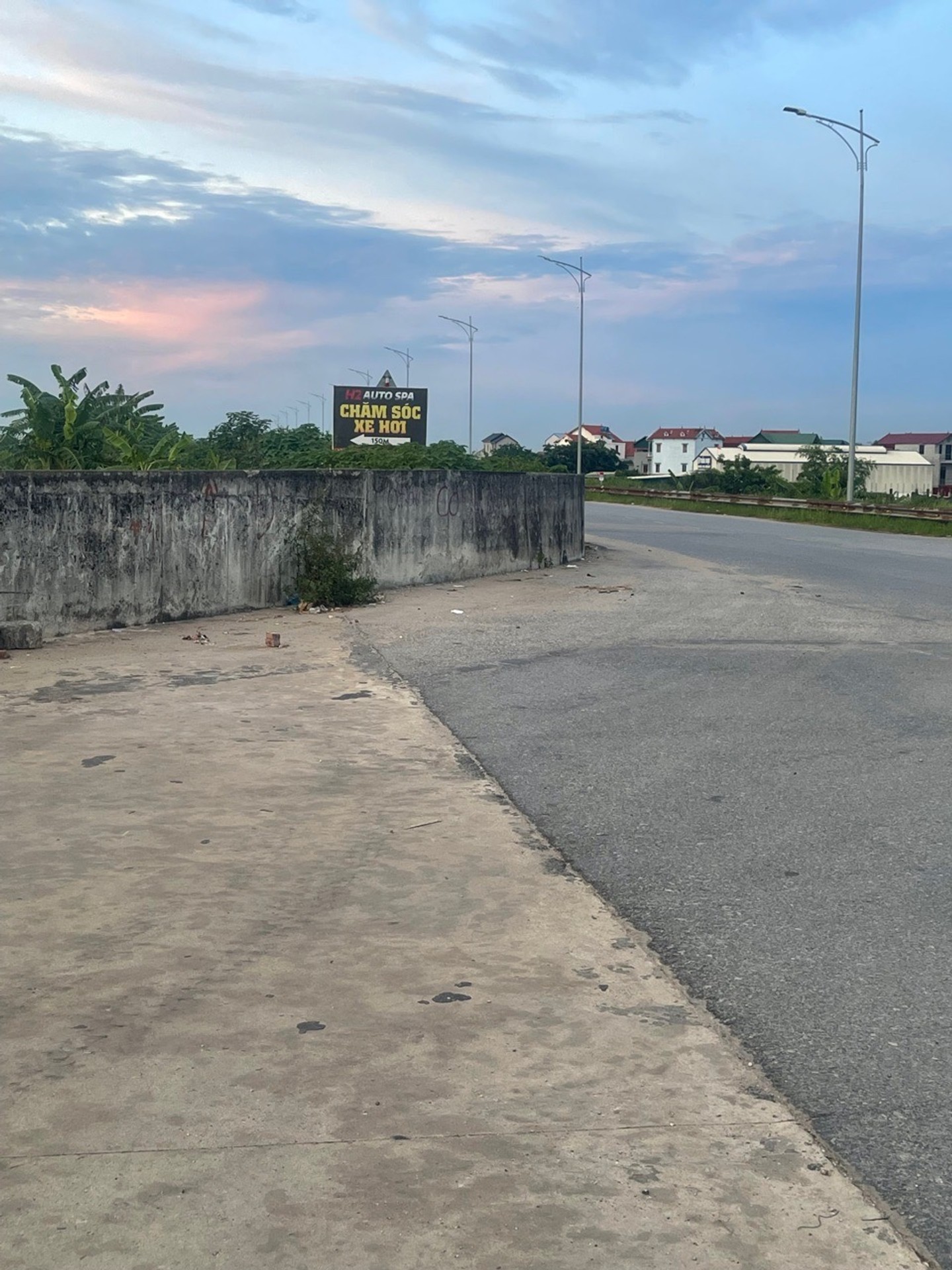 Bán đất 75m² tại Thôn Thượng Mão1, mặt tiền 6.4m, giá 2,1 tỷ, pháp lý cơ sở