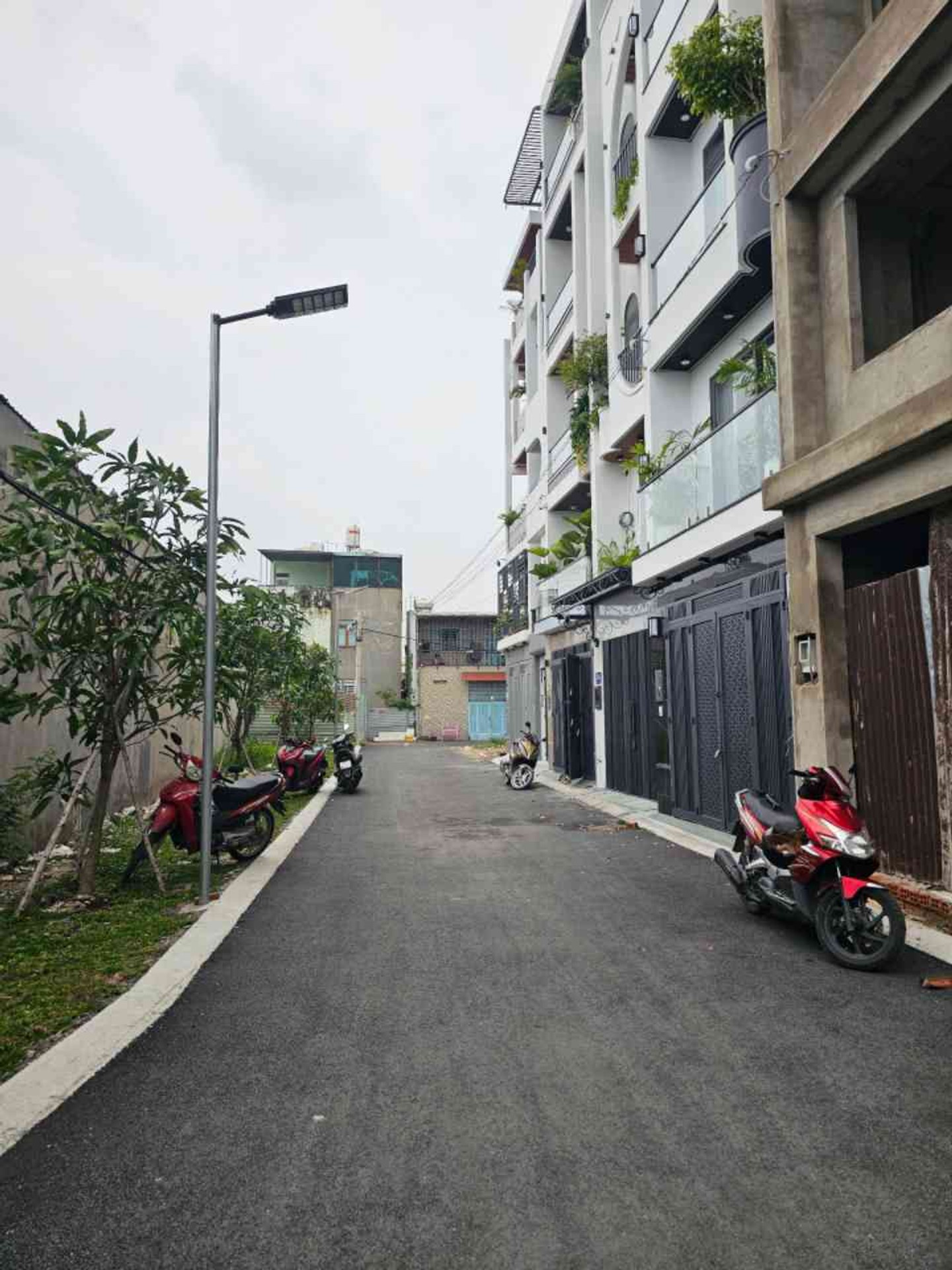 Bán đất Thạnh Xuân, Quận 12, 98m2, ngang khủng 7m, hẻm ô tô thông, 3.x tỷ