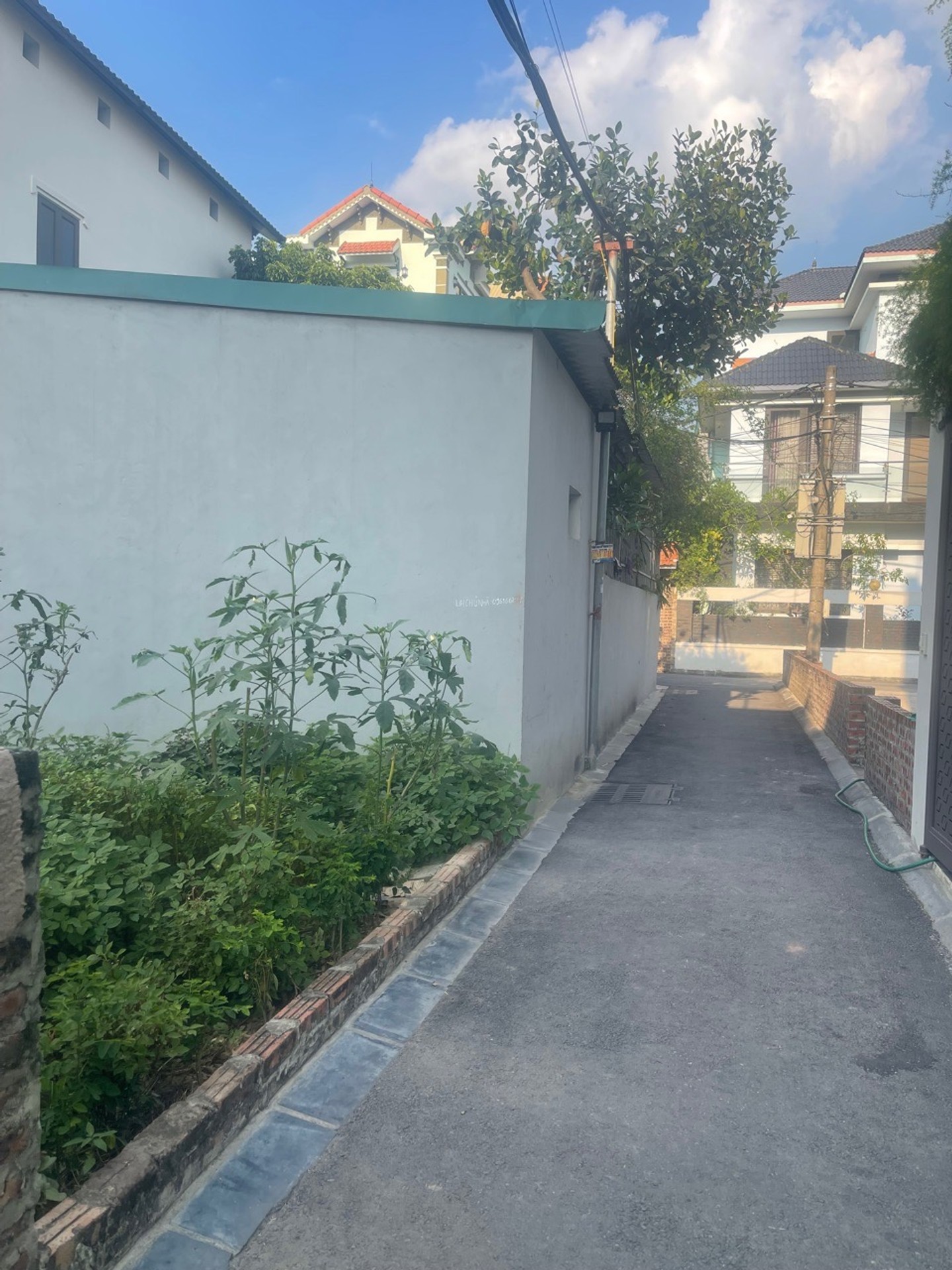 Bán đất 62,2m² tại Nam Hồng, ô tô tránh