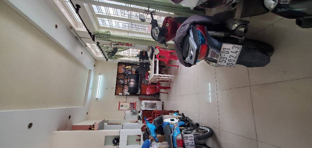 Bán nhà riêng tại phường Bình Trị Đông, nhà góc 2 mặt hẻm xe hơi, 2 tầng, 56m2, giá 7,2 tỷ