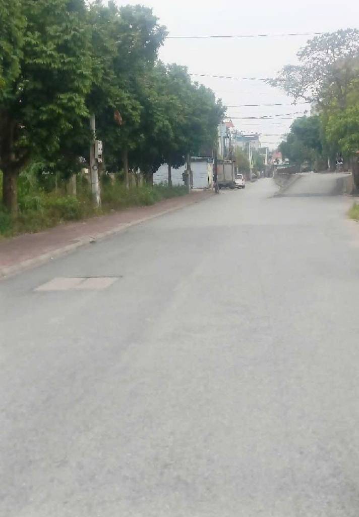 Bán đất tại Đông Dư, diện tích :60m , tiện di chuyển và xây dựng