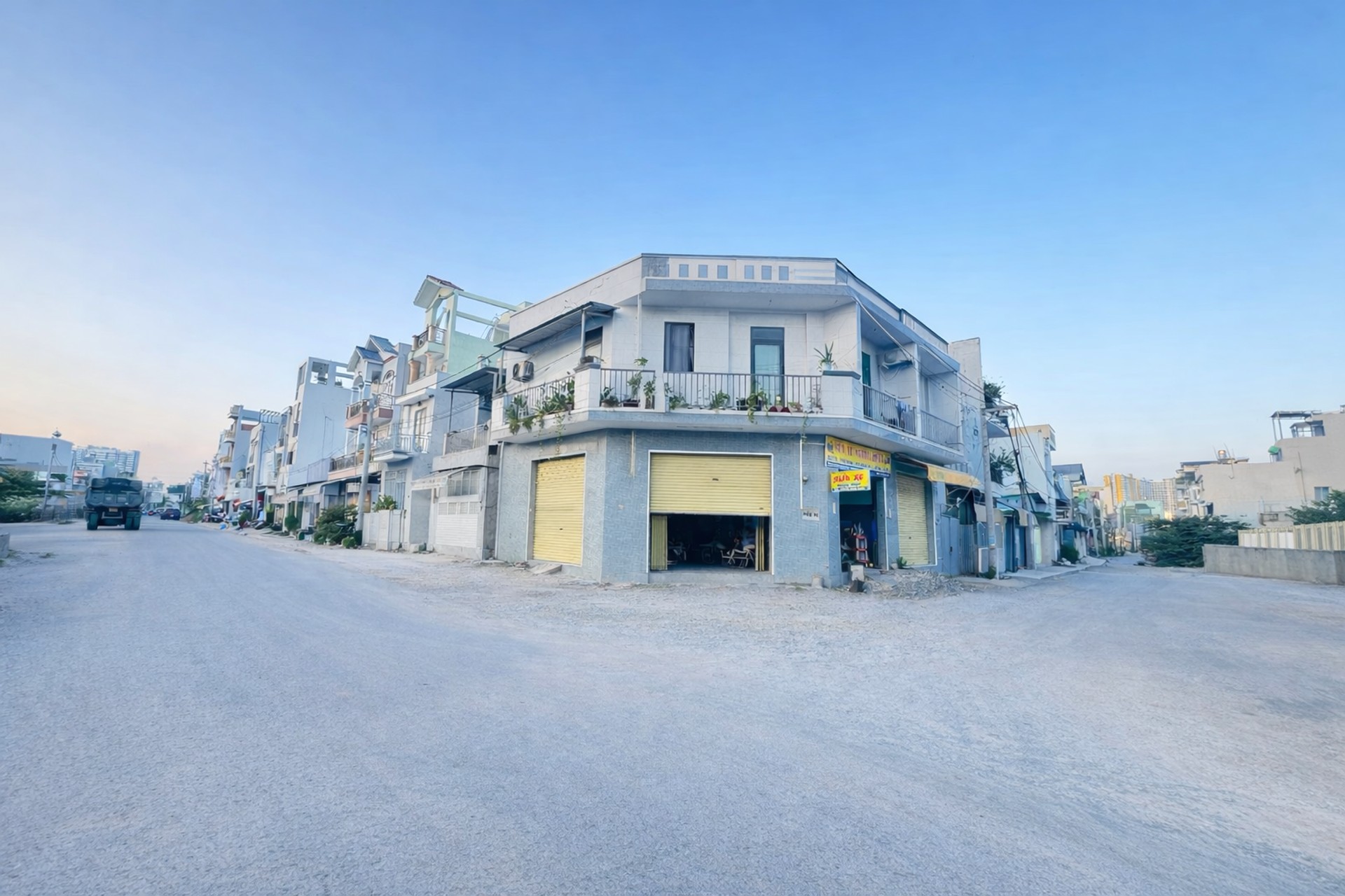 Cơ hội sở hữu nhà 4 tầng khu Nam Hùng Vương Bình Tân giá tốt