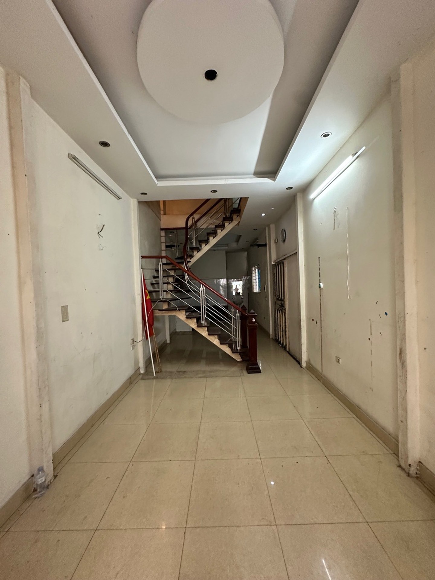 Bán gấp Nhà Lô Góc Kim Ngưu Hai Bà Trưng - Ô Tô Vào Nhà, Cơ Hội Đầu Tư Vàng Kinh doanh tốt