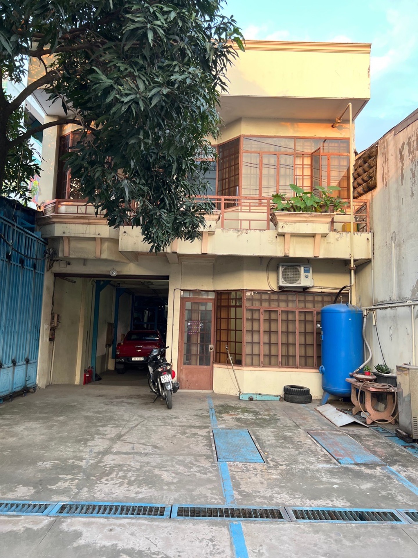 Nhà mặt phố Võ Văn Vân diện tích rộng, tiềm năng kinh doanh đỉnh