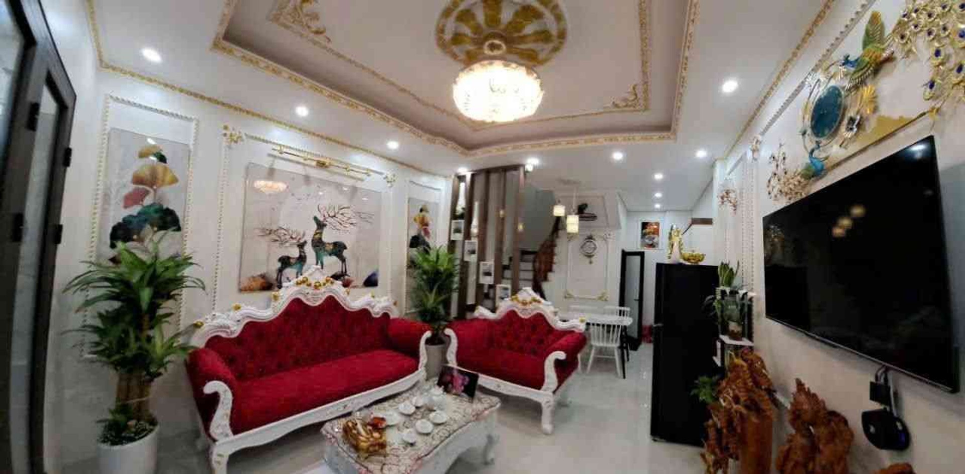 Siêu phẩm nhà 5 tầng Việt Hưng, ngõ nông gần ô tô, tặng full nội thất