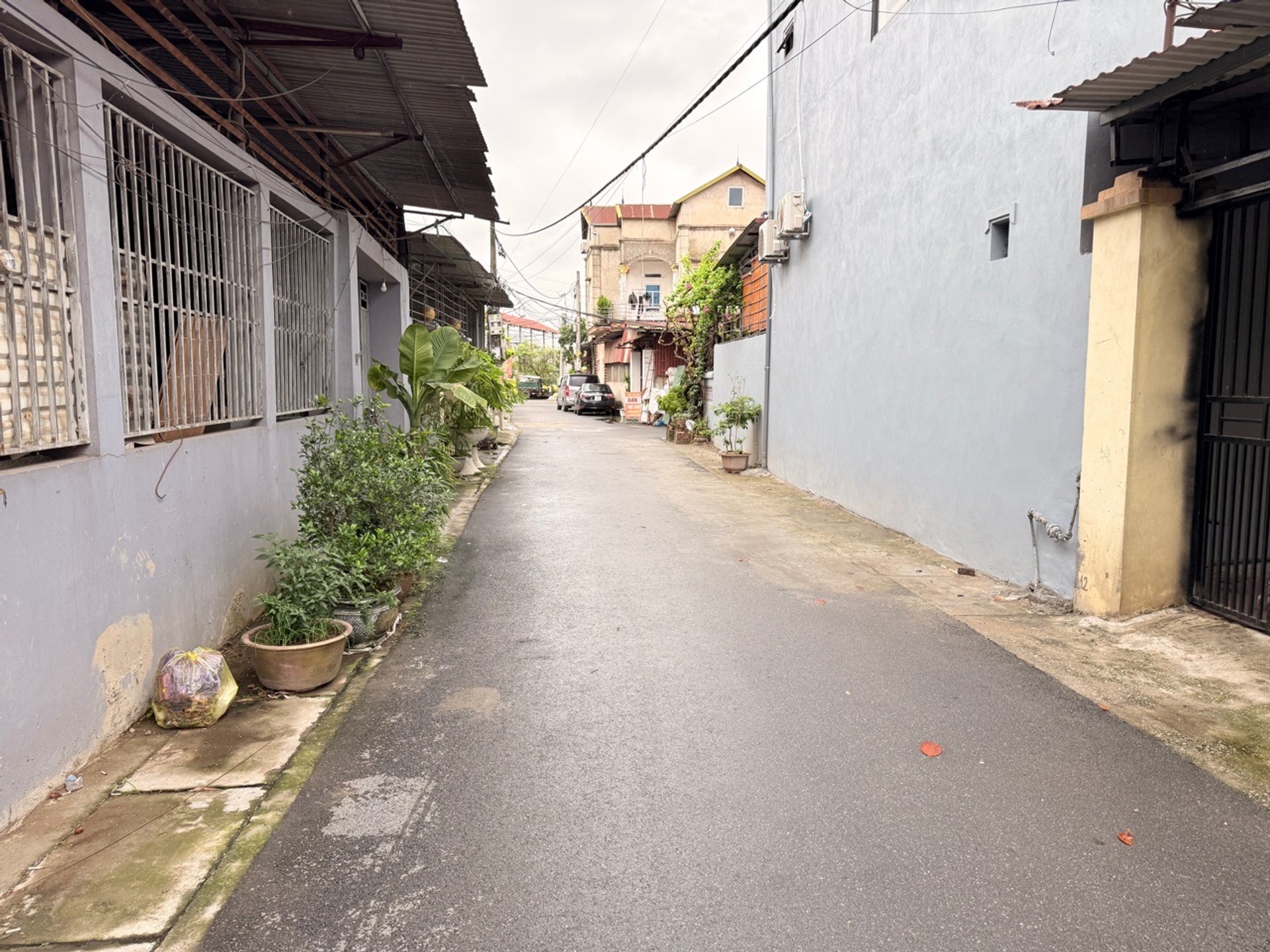 B.án xưởng thôn đoài Tam Giang