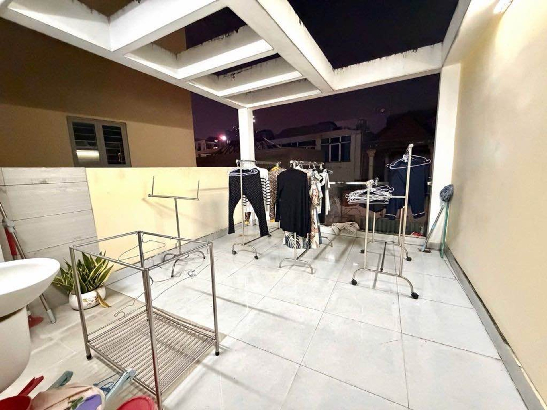 TRẦN ĐÌNH XU ,Nhà 5 Tầng Hẻm Ô Tô, DT :4m x 11m,7pN, 7 wc,Bếp,PK,ST GIÁ 11T(TL)