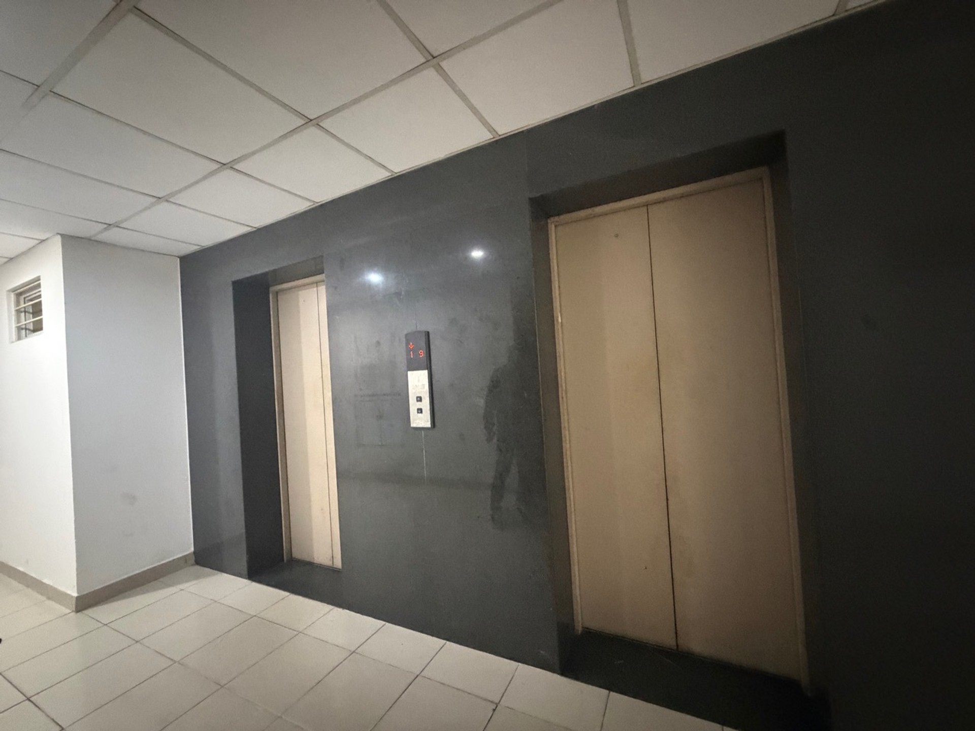 Bán căn hộ tầng 1 chung cư EHome 3 Bình Tân, diện tích 48m2, sổ hồng riêng