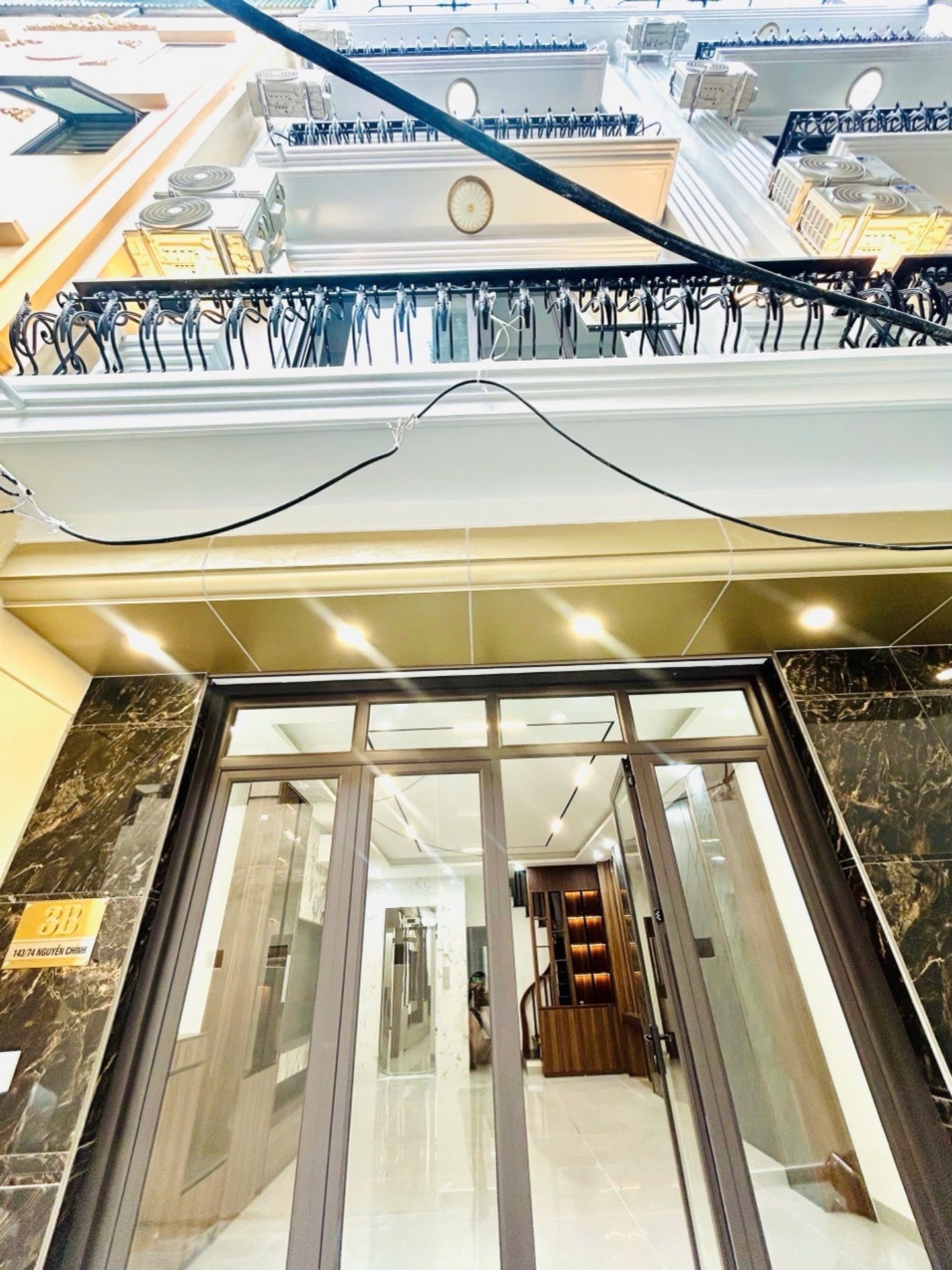 Bán nhà 6 tầng mới có thang máy, diện tích 50m2 tại trung tâm