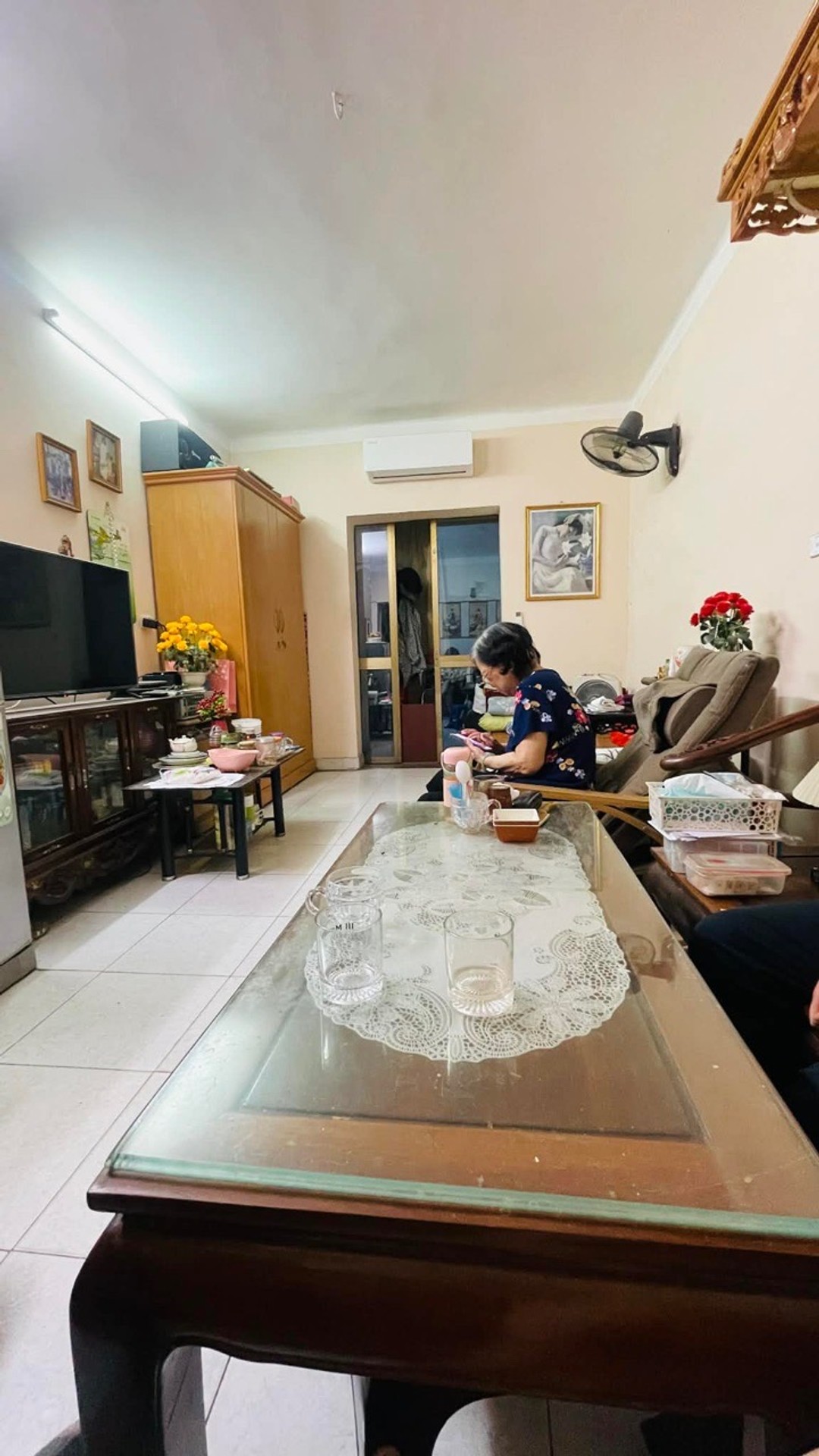 Căn hộ chung cư tầng 2 tại Vĩnh Hồ, diện tích 23m2, giá 2,3 tỷ