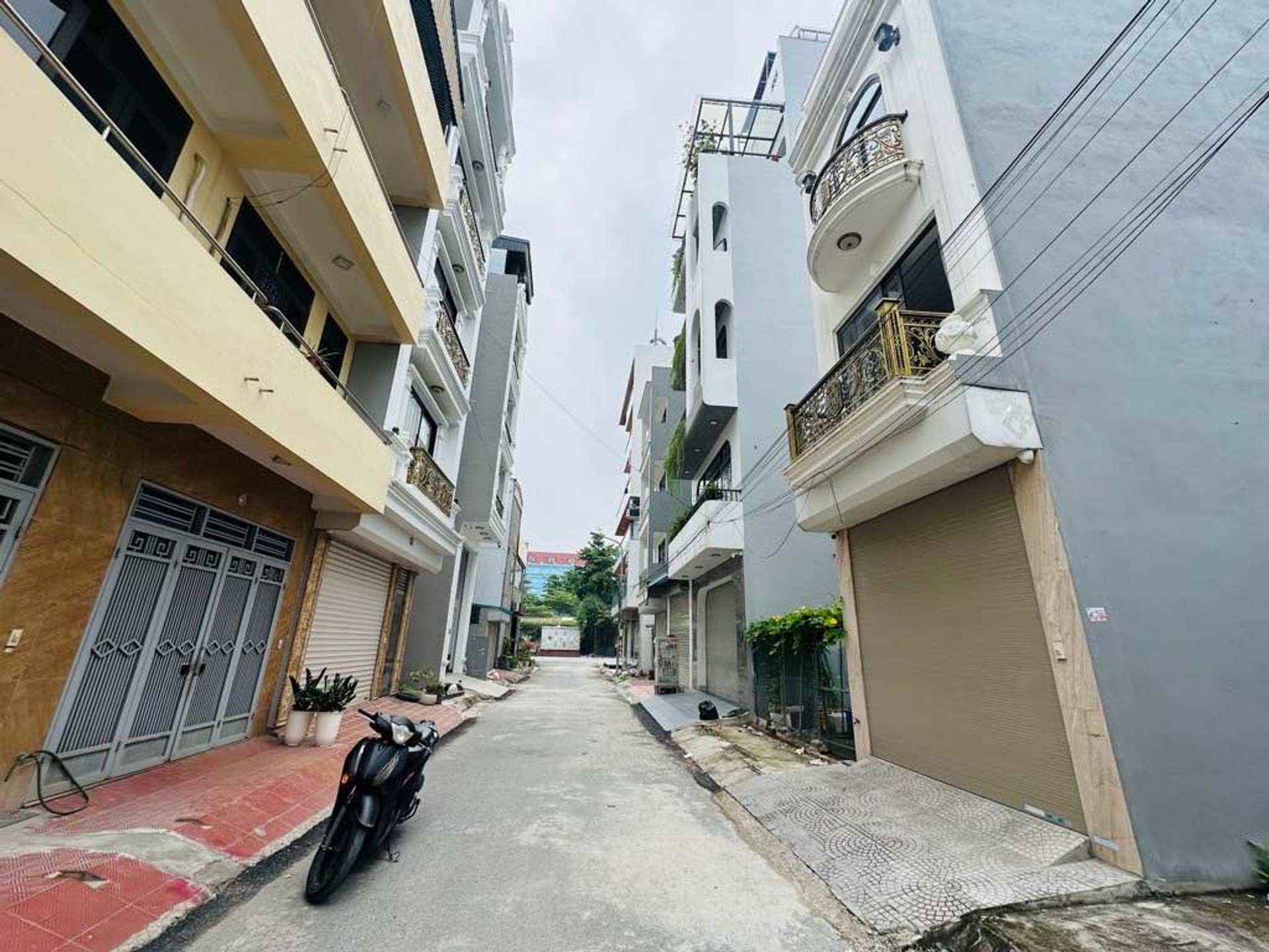 Nhà riêng 3 tầng tại khu đất dịch vụ Lai Xá, Hoài Đức