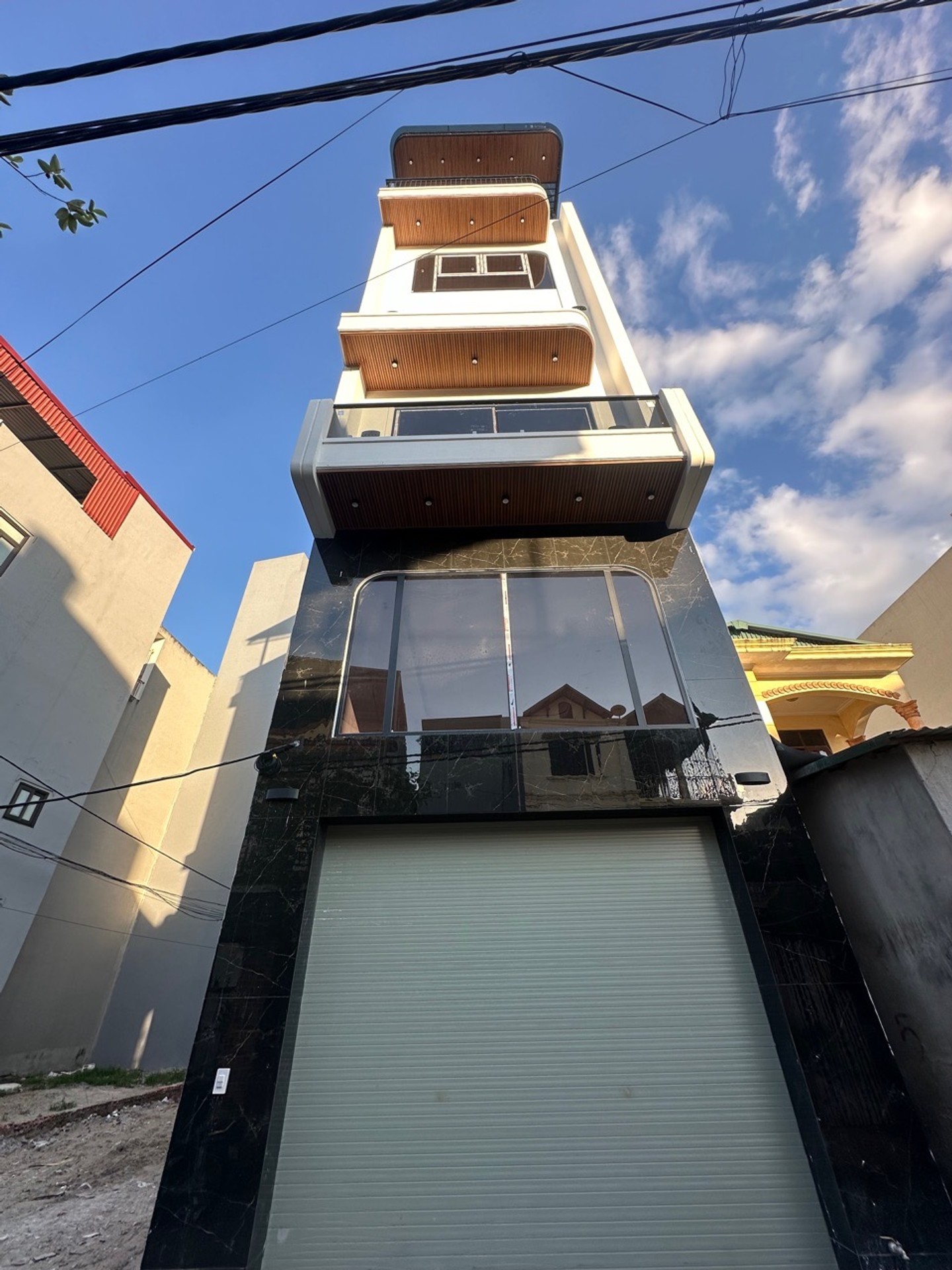 Bán nhà Phúc Lợi