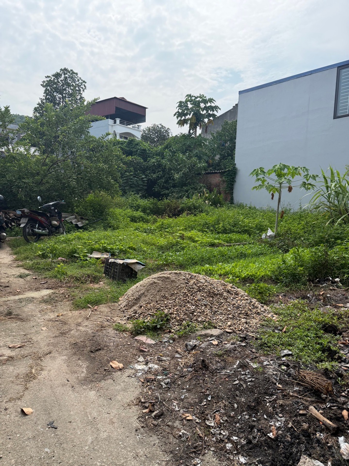 Bán đất thổ cư tại Long Khám, Liên Bão, Bắc Ninh, mặt tiền rộng 5.8m 0984923231