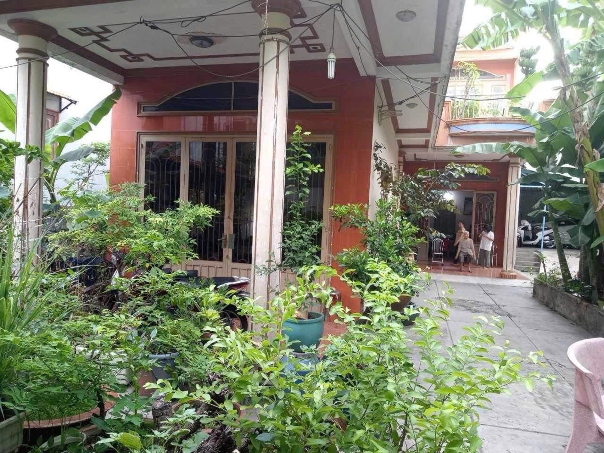 Nhà Mặt Phố Rộng 1000m2 Có Thu Nhập 50 Triệu/Tháng