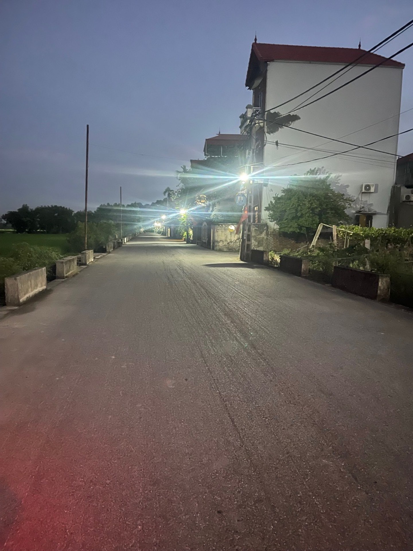 Bán đất thôn Chè gần trục chính đường tỉnh 281, ô tô đỗ cửa