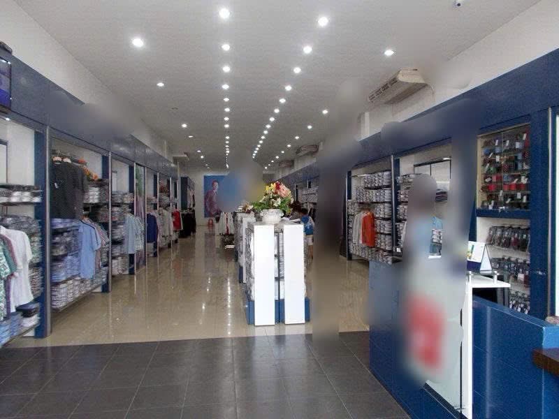 B.án Nh.à Q.5 gần ĐH Sài Gòn - ĐH Sư Phạm - DT: 105m2 ngang 7m - 4 tầng - 1 phút qua Q.1
ZL: 0705.8