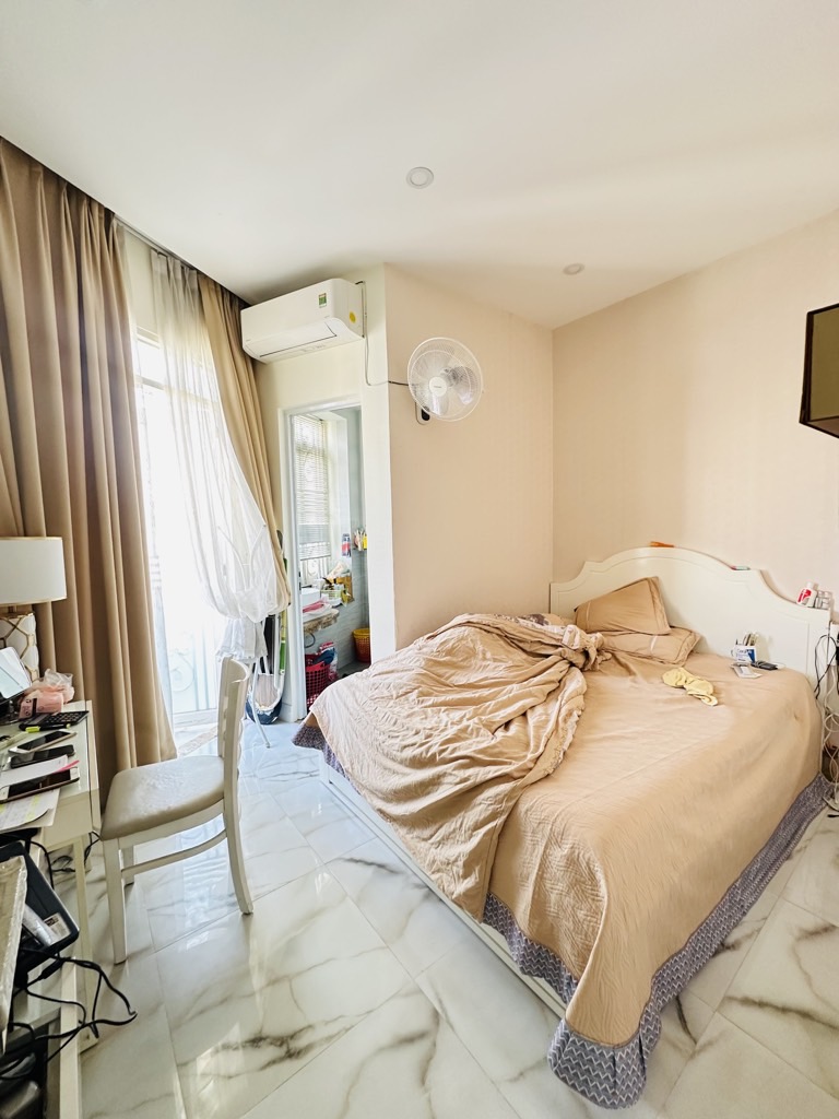 Bán nhà mặt phố 6 tầng 58m2 có thang máy tại quận Bình Thạnh