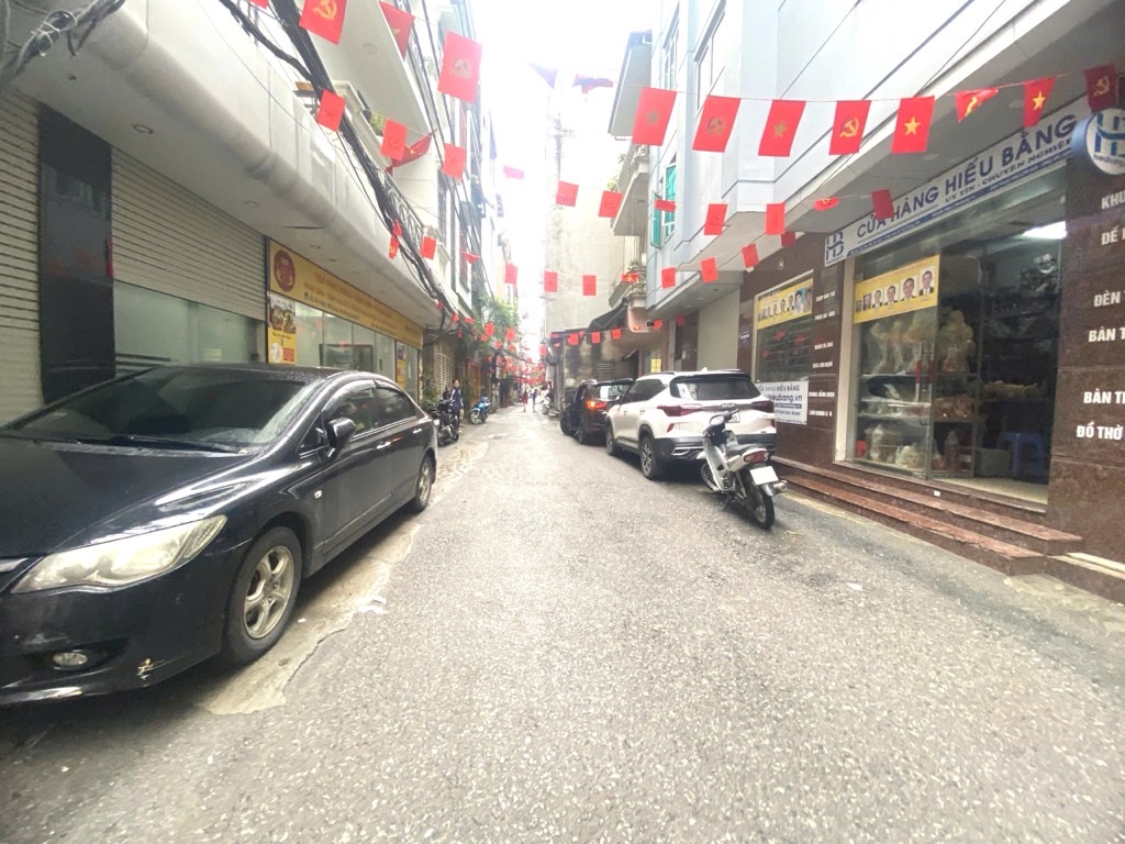Nhà 5 Tầng Mới Xây Tại An Hòa - Ngõ Ô Tô Tránh - Hàng xóm làng Việt kiều châu Âu