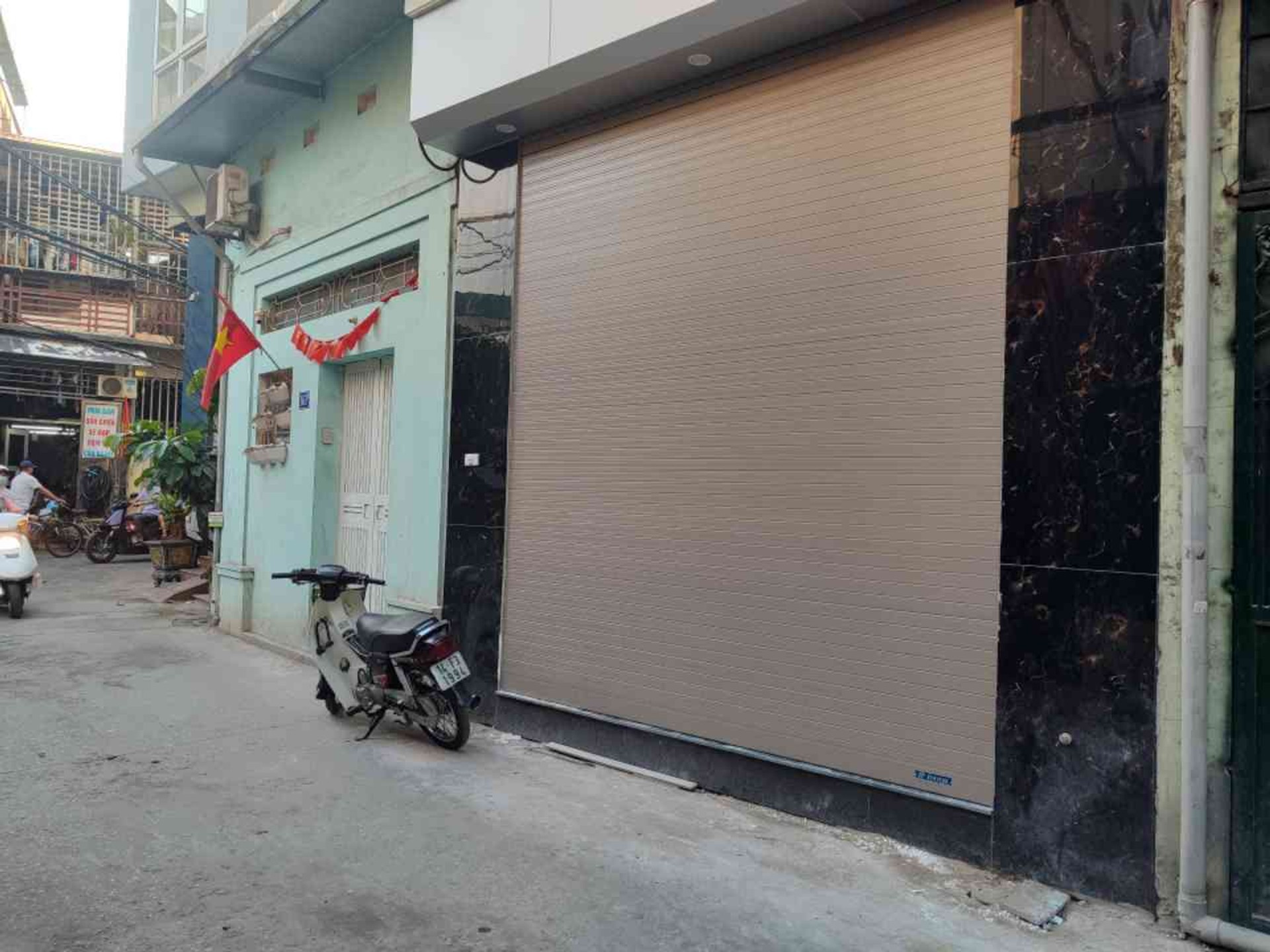 Bán nhà riêng 6 tầng tại quận Giáp Nhị phù hợp kinh doanh ô tô, có thang máy