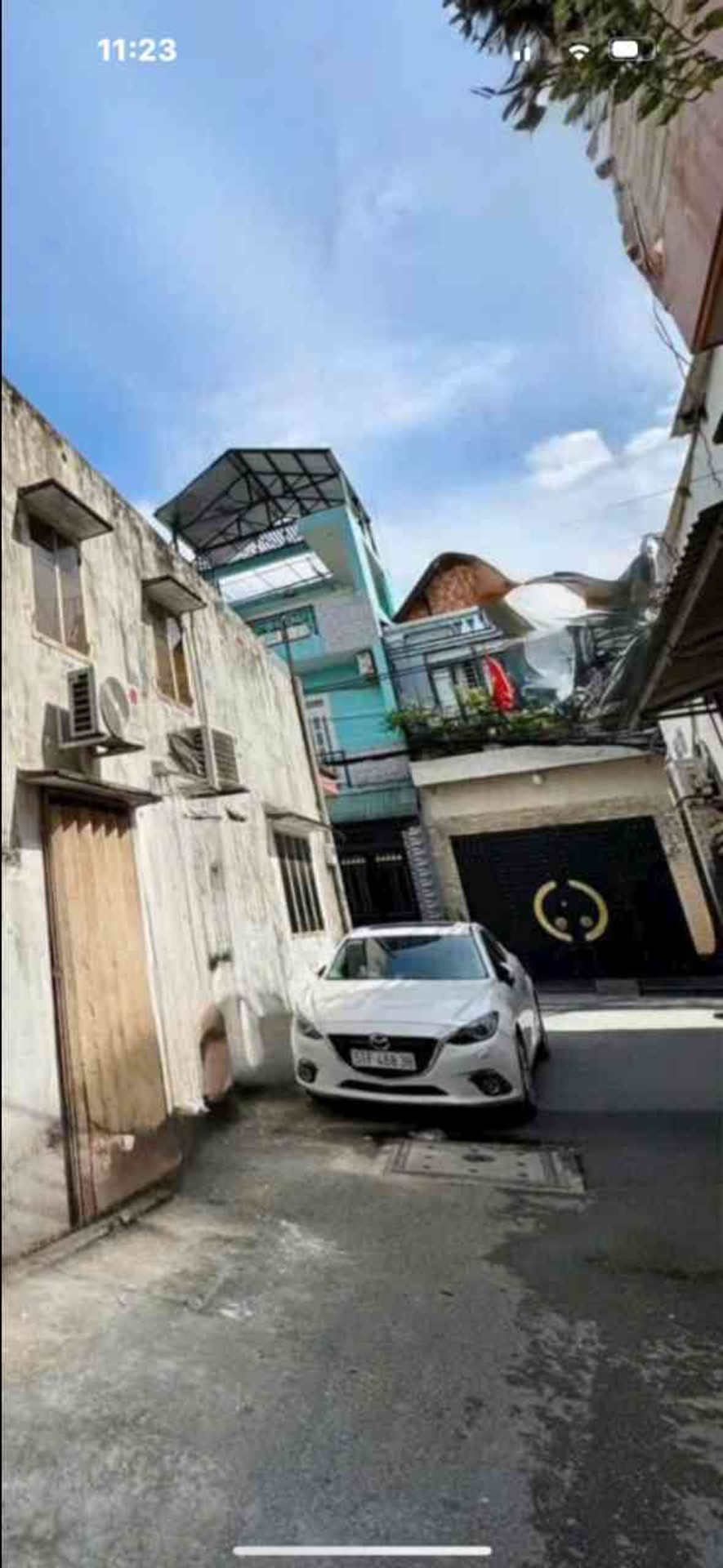 Nhà 2 tầng lô góc hẻm xe hơi gần Aeon Mall Tân Phú