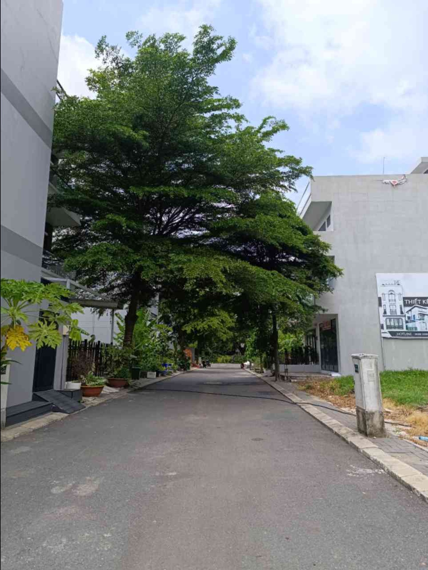 Bán Nhà mặt phố 4 tầng 100m2 KDC Mizuki giá 10.5 tỷ 0948769331
