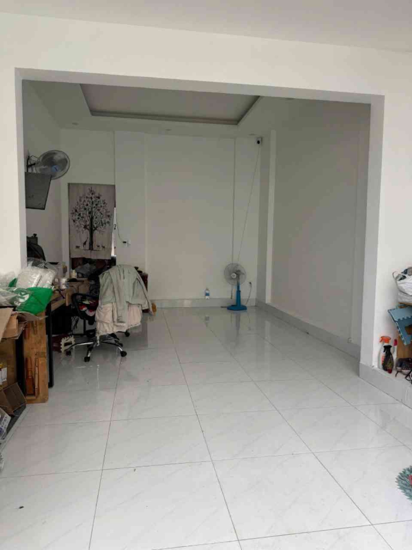 Nhà cấp 4 có gác lửng gần mặt tiền đường số 4, diện tích 81 m2
