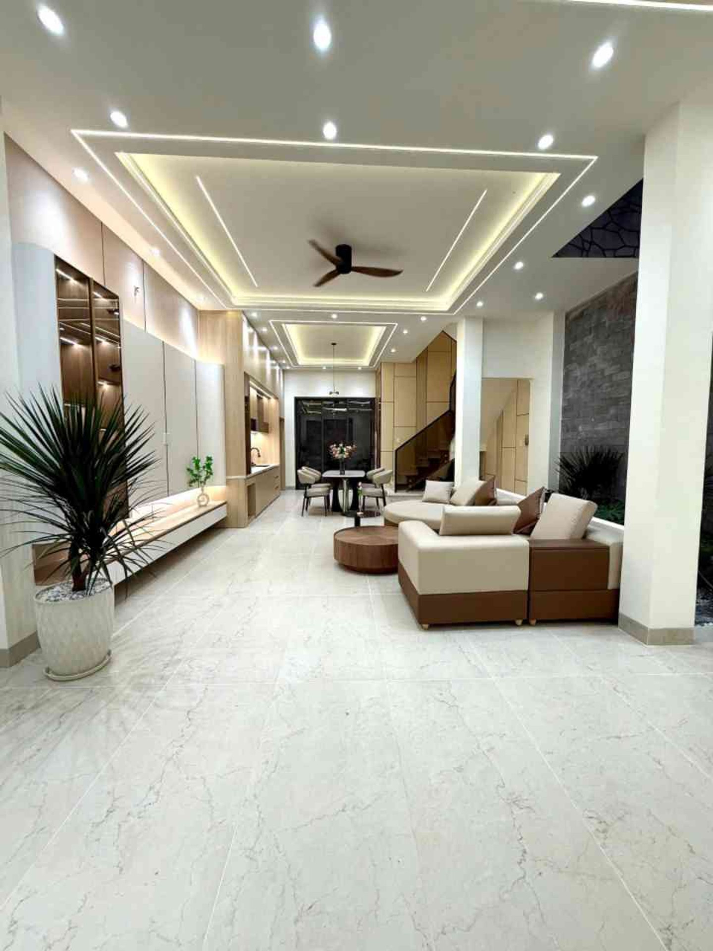 Nhà riêng sang trọng với thiết kế hiện đại tại khu Ấp Chiến Lược
