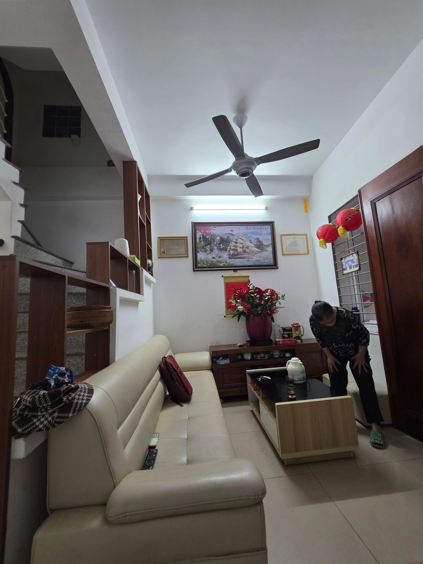 Bán nhà riêng 5 tầng tại Mỹ Đình, diện tích 40m², vị trí tiện lợi