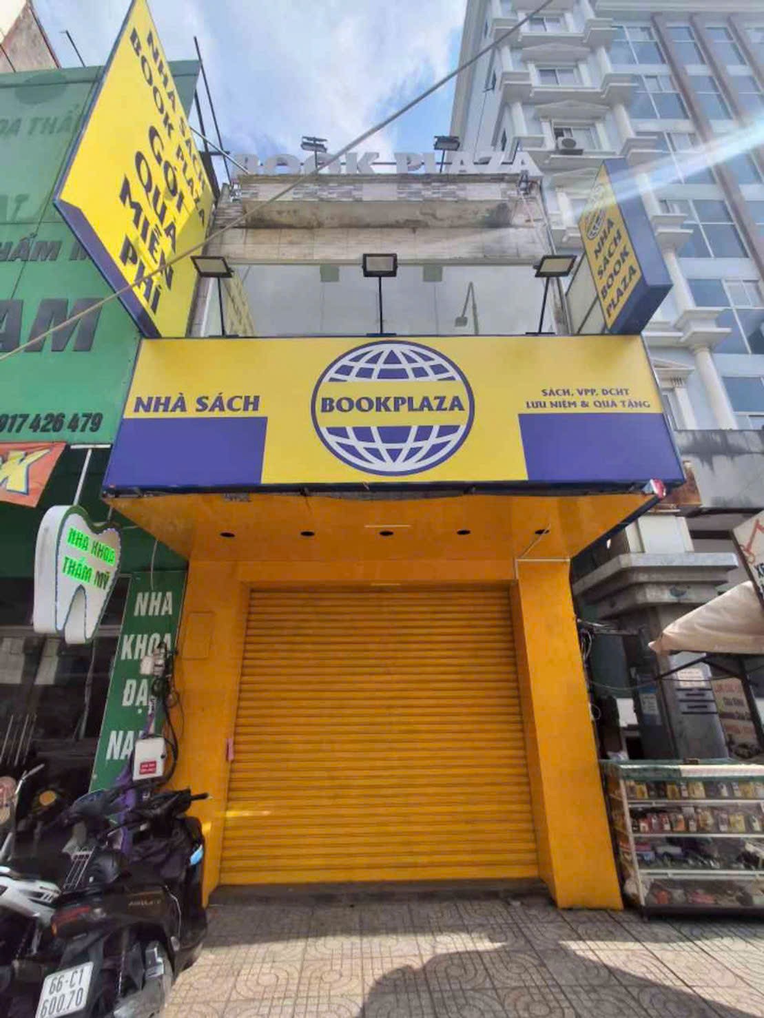 MẶT TIỀN ÔNG ÍCH KHIÊM QUẬN 11, 4X13M, 3 TẦNG- NGAY VÒNG XOAY HOÀ BÌNH, LH: 0934129392