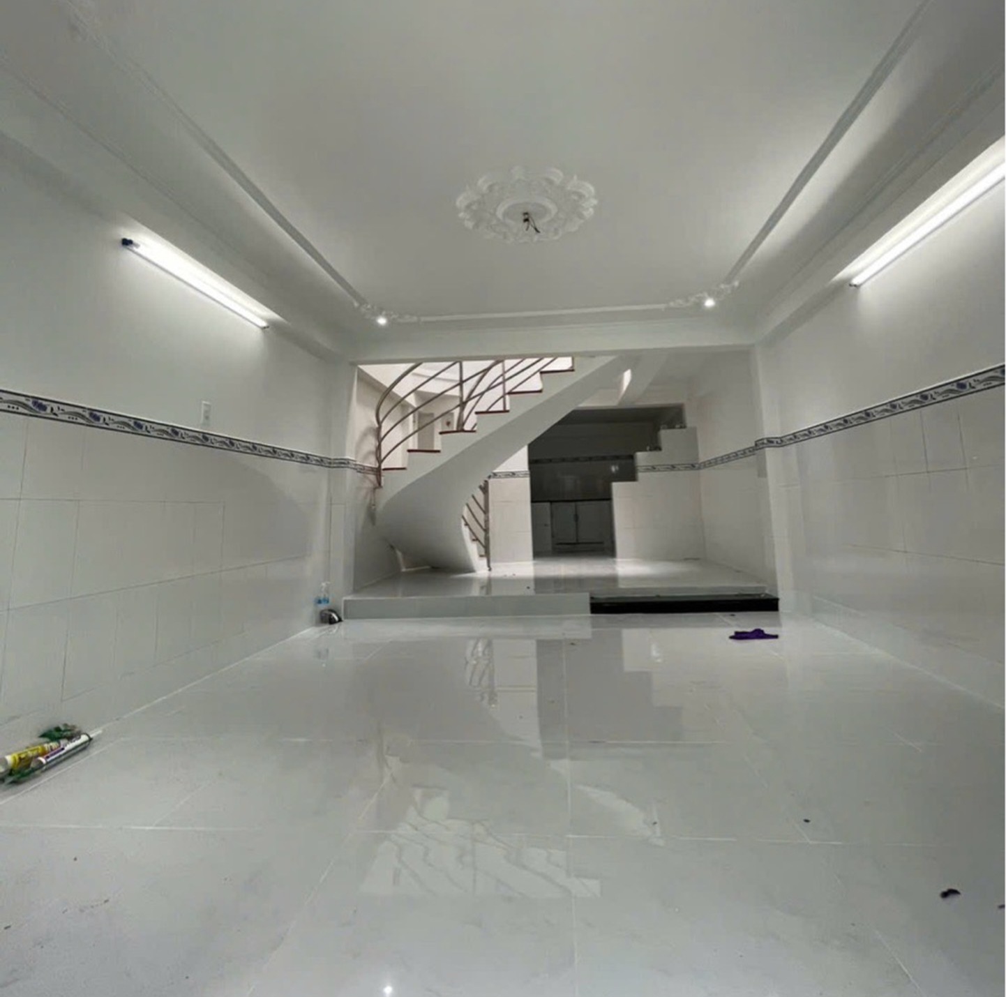 Bán nhà 2 tầng - Hồ Học Lãm - Bình Tân -DT: 48.3m²