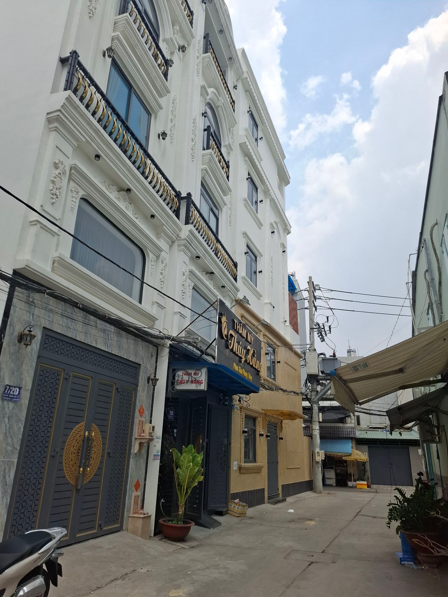 Bán nhà riêng tại Phường Bình Hưng Hòa, diện tích 80m2, mặt tiền 4m.
