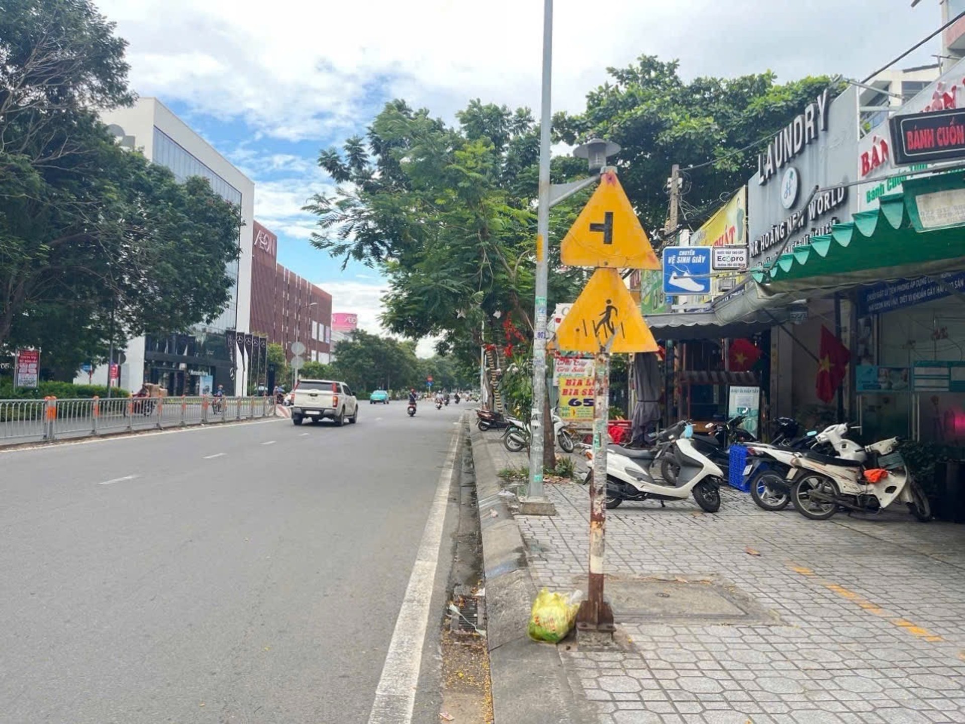 BÁN NHÀ NGAY AEON TÂN PHÚ - 4X16 - 2 TẦNG